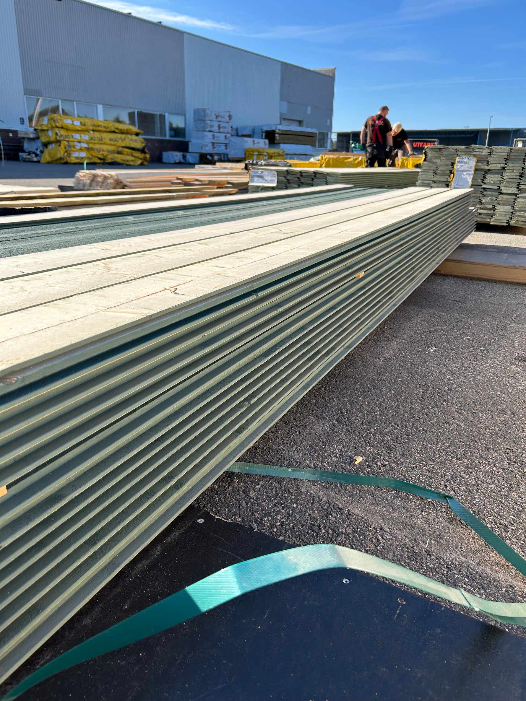 aket Falsad Spårpanel 22x145mm (4,50–4,80m) 88st Gran- Mellanstruken