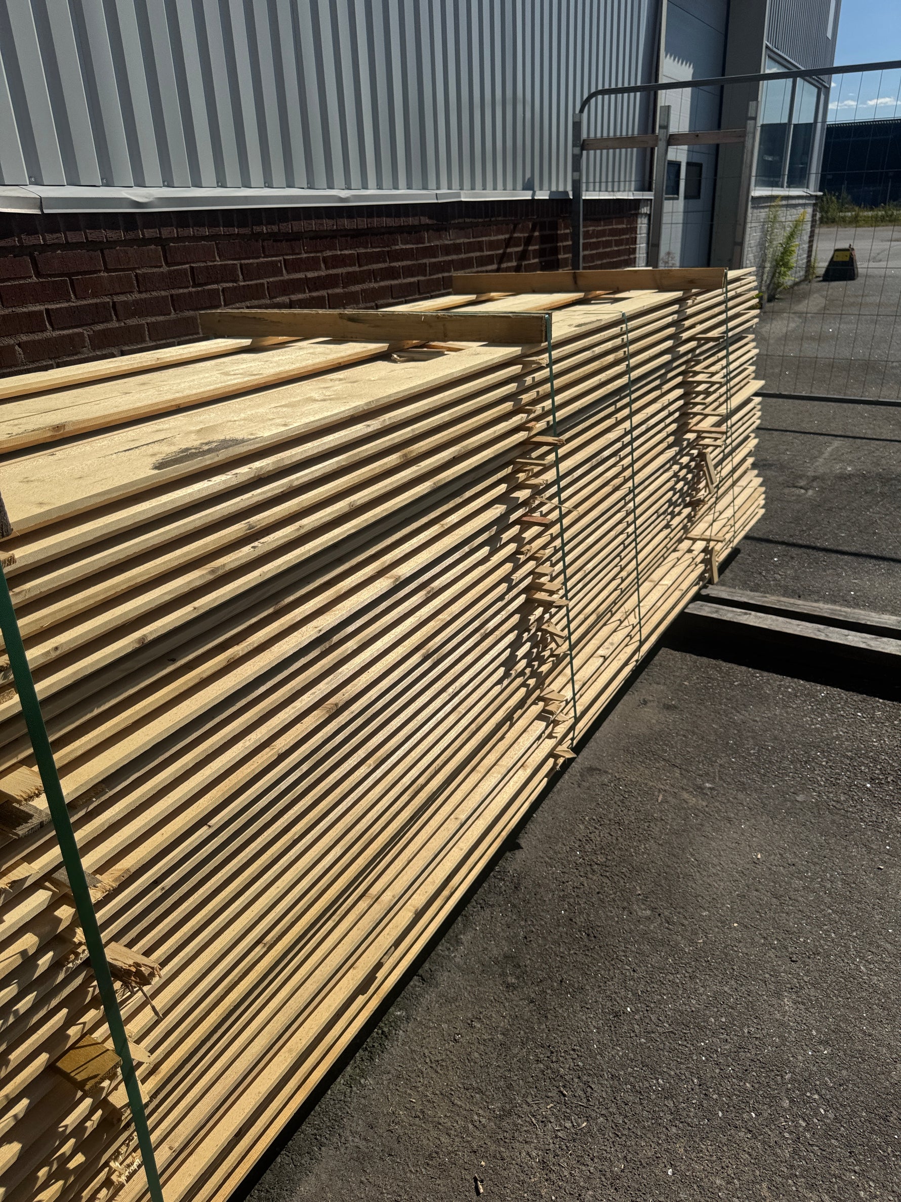 Paket Ytterpanel 22x120mm 4,80m 260st Obehandlad
