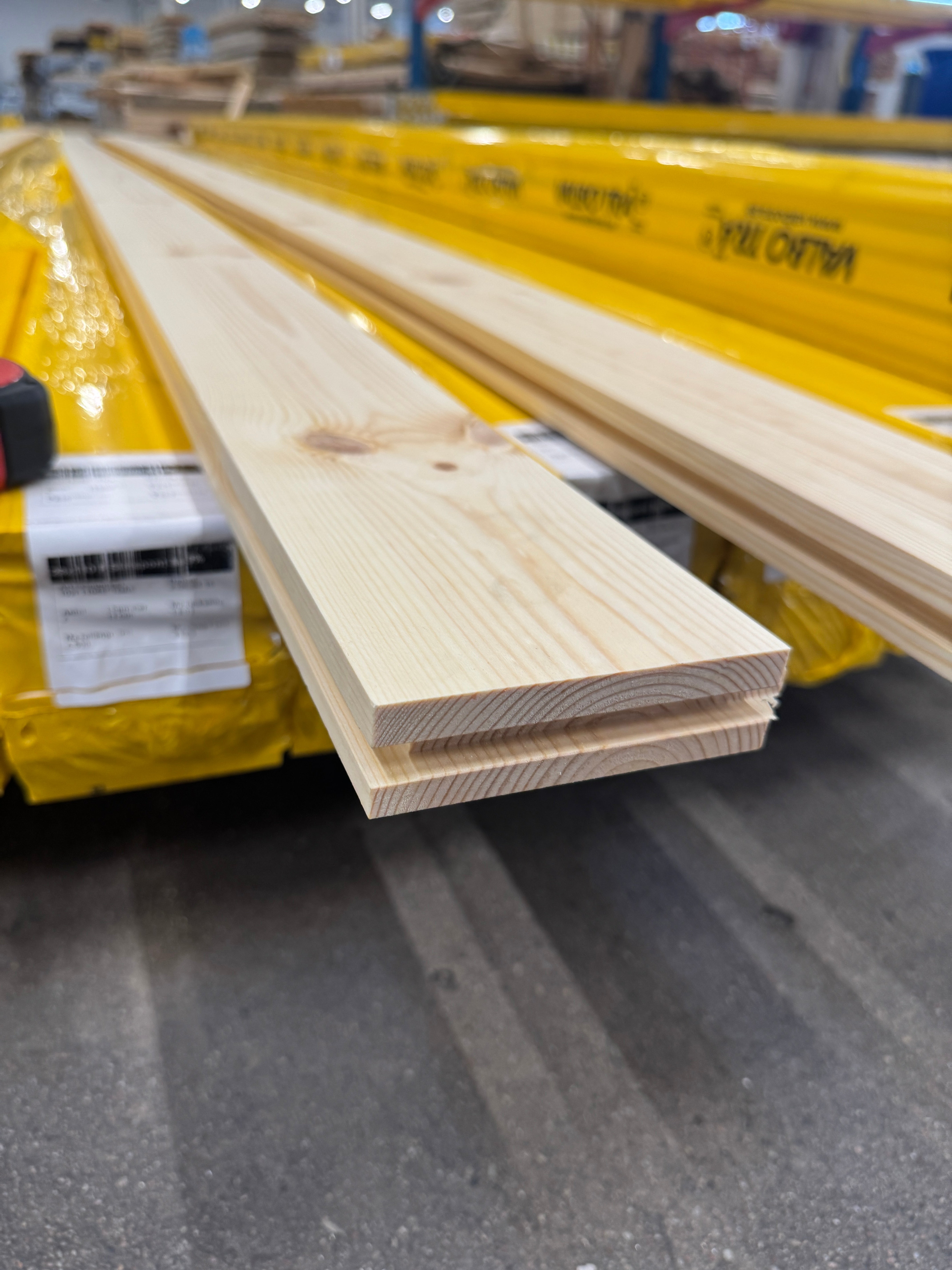 Paket Golv Slätspont 28x110mm – Furu (9%)