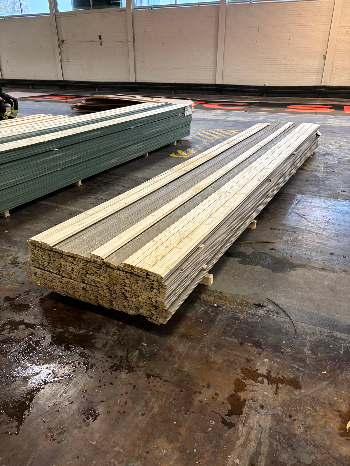 Paket Spårpanel Lasyr 22×95 mm 5,40 m – 168 st