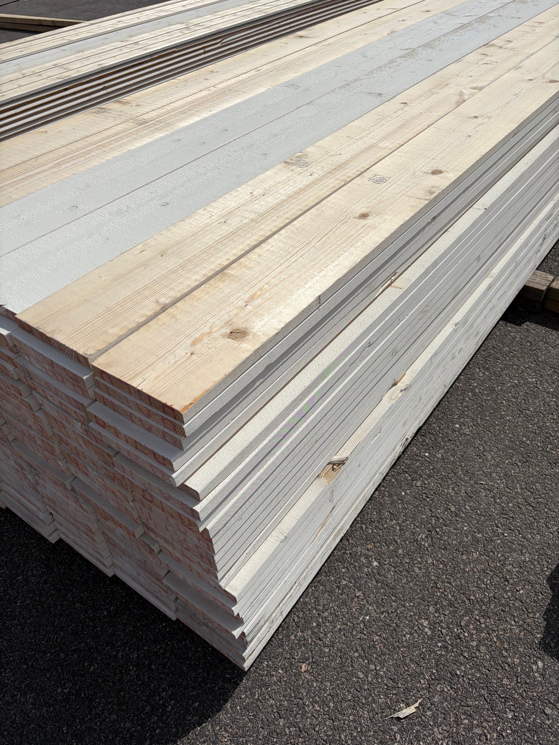 Paket Finsågade Brädor 22x170mm, 150st 4.50m Mellanstruken