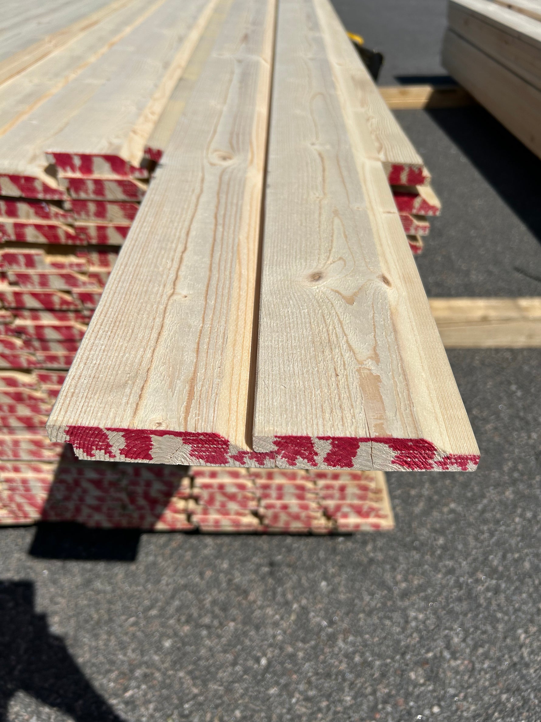 Paket Ytterpanel Enkelfas Halvspont 22x95mm 275st Gran 3.0m