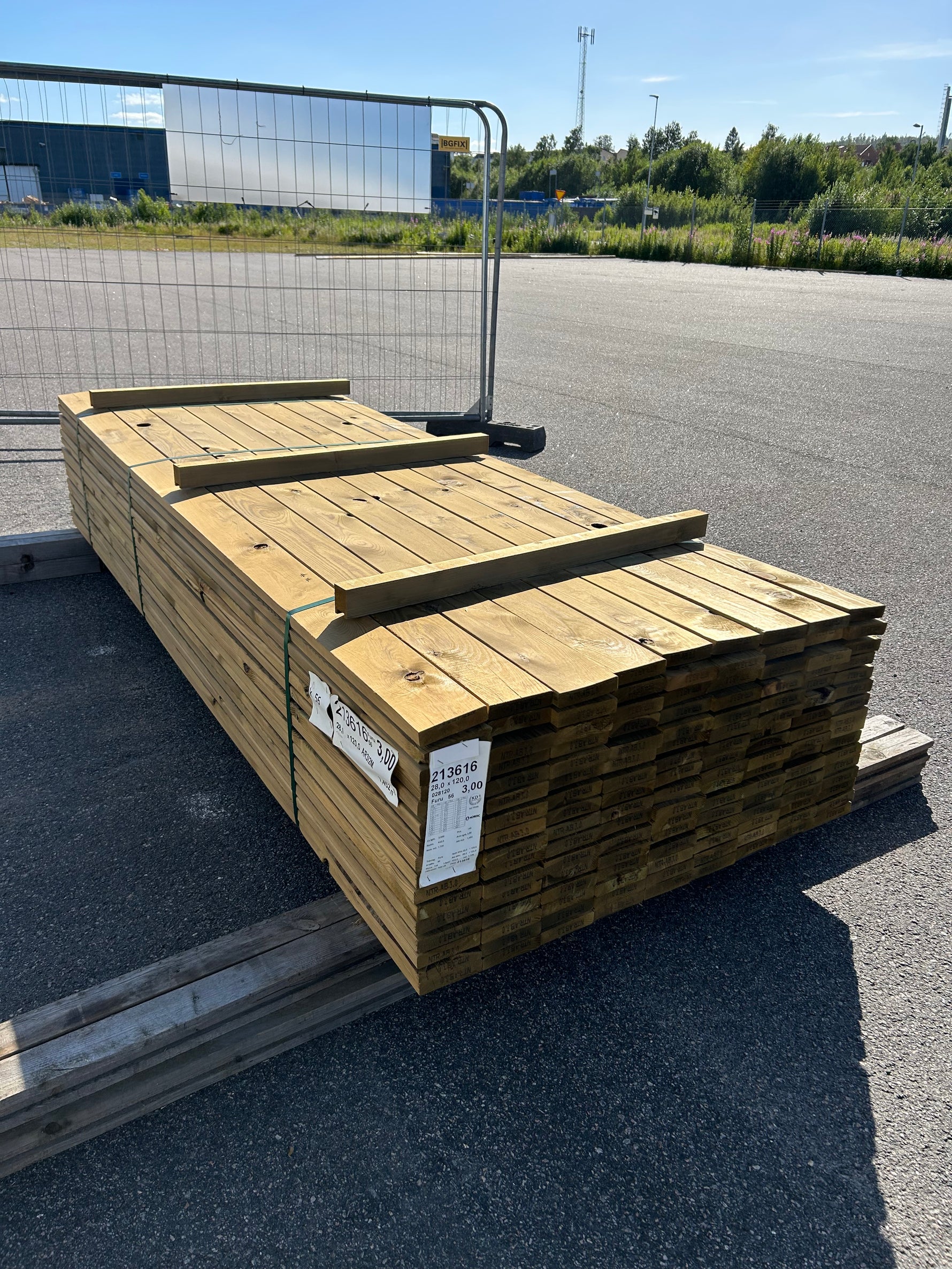Paket Tryckimpregnerad Trall 28x120mm 3,00m 144st B-Sortering