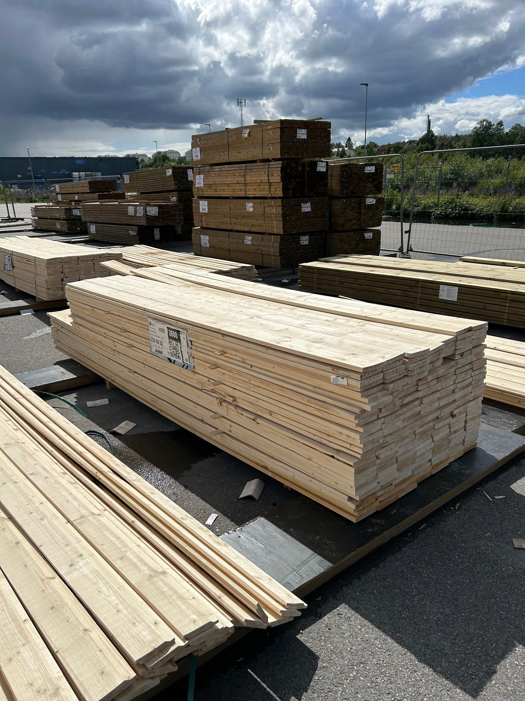 Paket Finsågade Brädor 22x145mm, 209st 3,0–3,60m (Andra sortering)