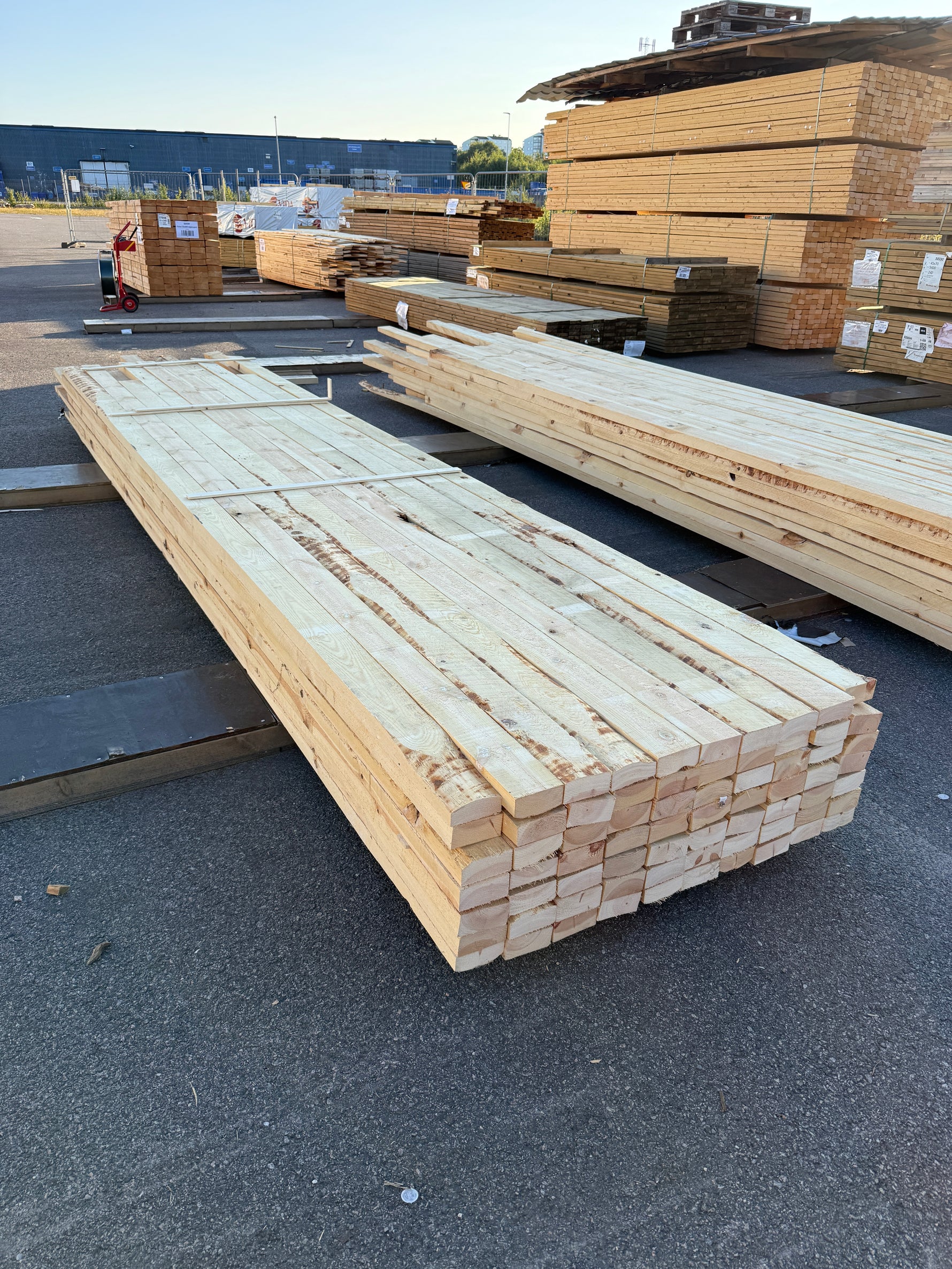 Paket Ohyvlade Reglar 47x100mm 70st (4.20-5.40m)