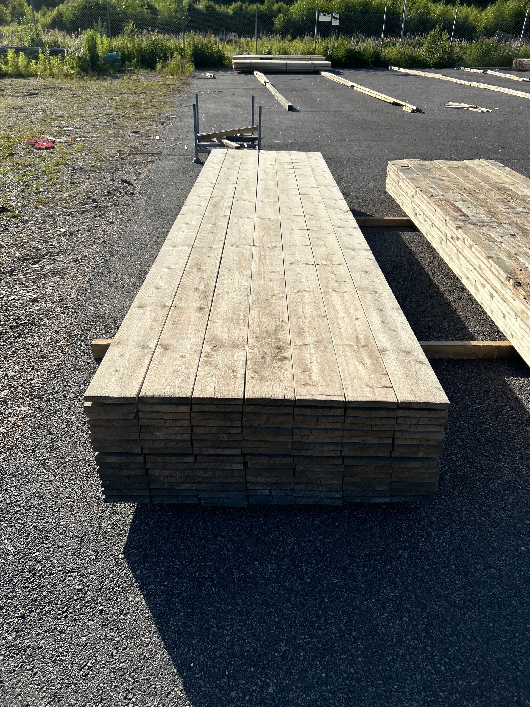 Paket Finsågade Brädor 22x145mm, 105st 4.20m Väderbitet