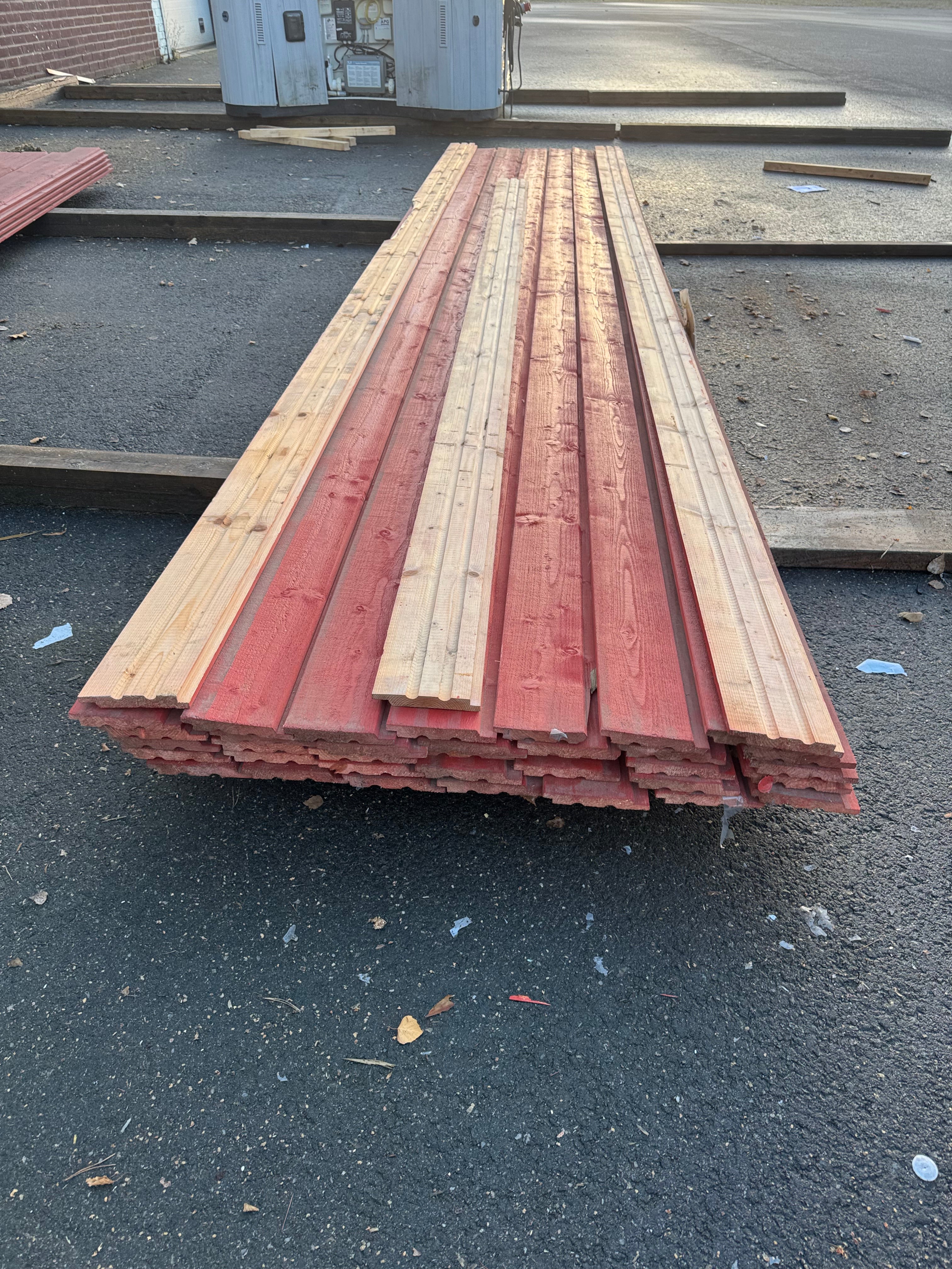 Paket Ytterpanel Falsad Enkelfas 21x147 mm – 38 st Röd