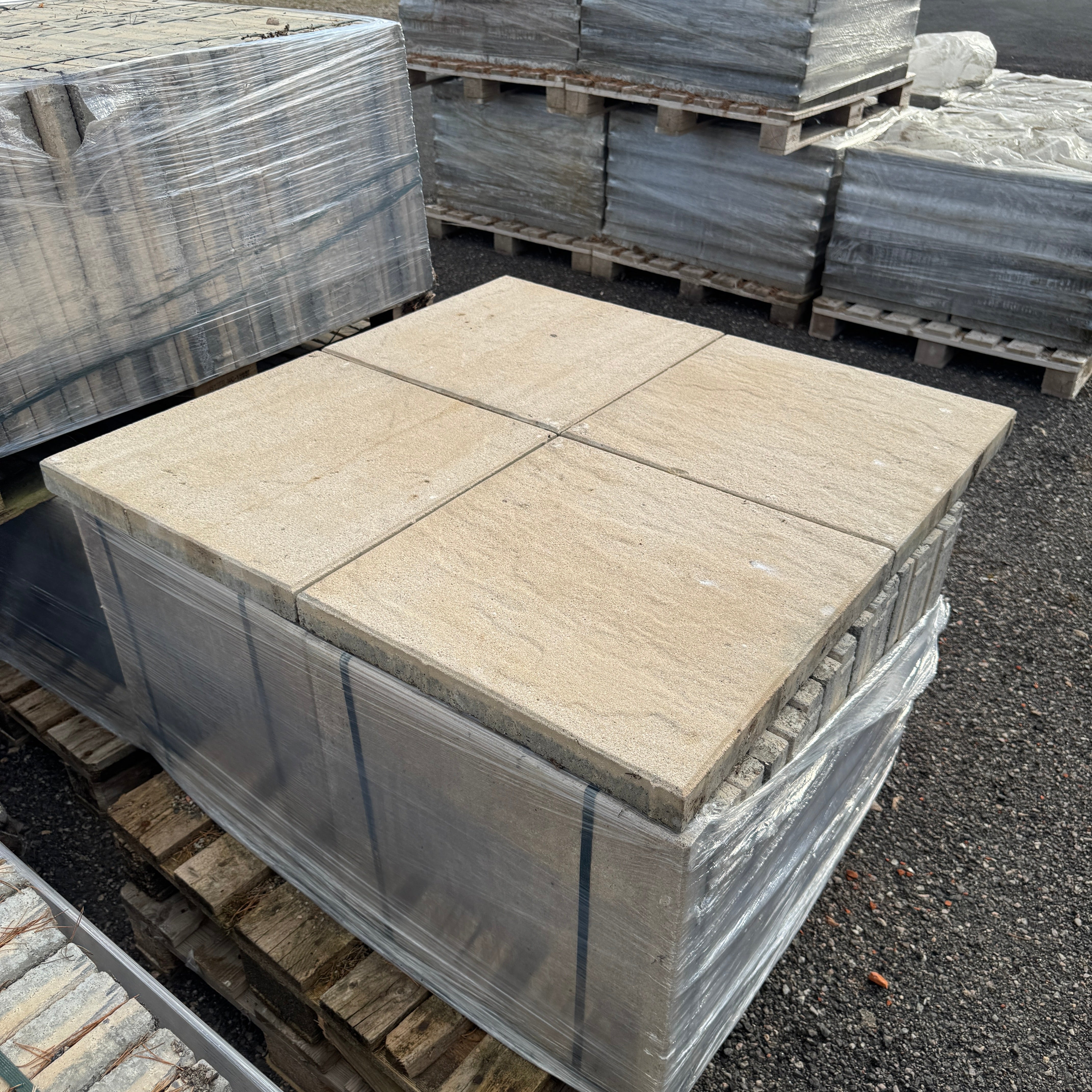 Marksten Chateau Desert 500x500x50mm – B-sortering