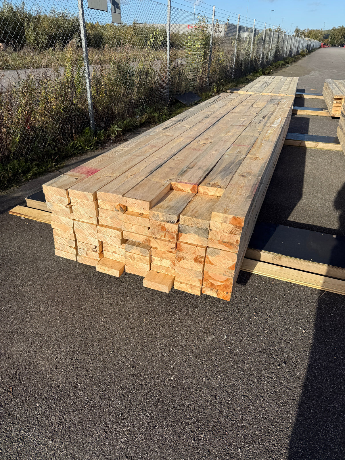 Paket Ohyvlade Reglar 47x150mm (3,90–4,20m) 70st- Fuktskadat