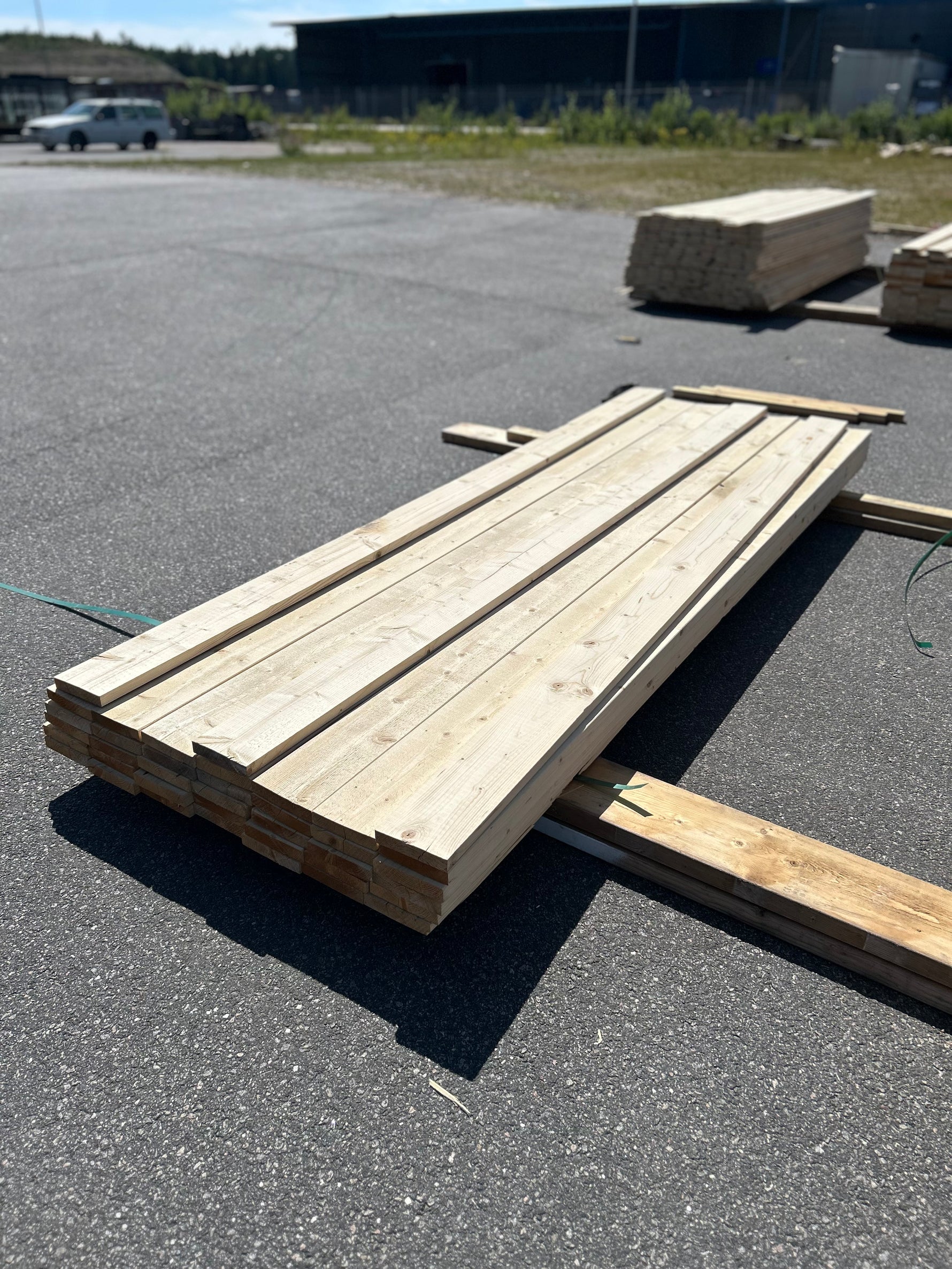 Paket Finsågade Brädor 28x145mm 3.0m 38st Obehandlade