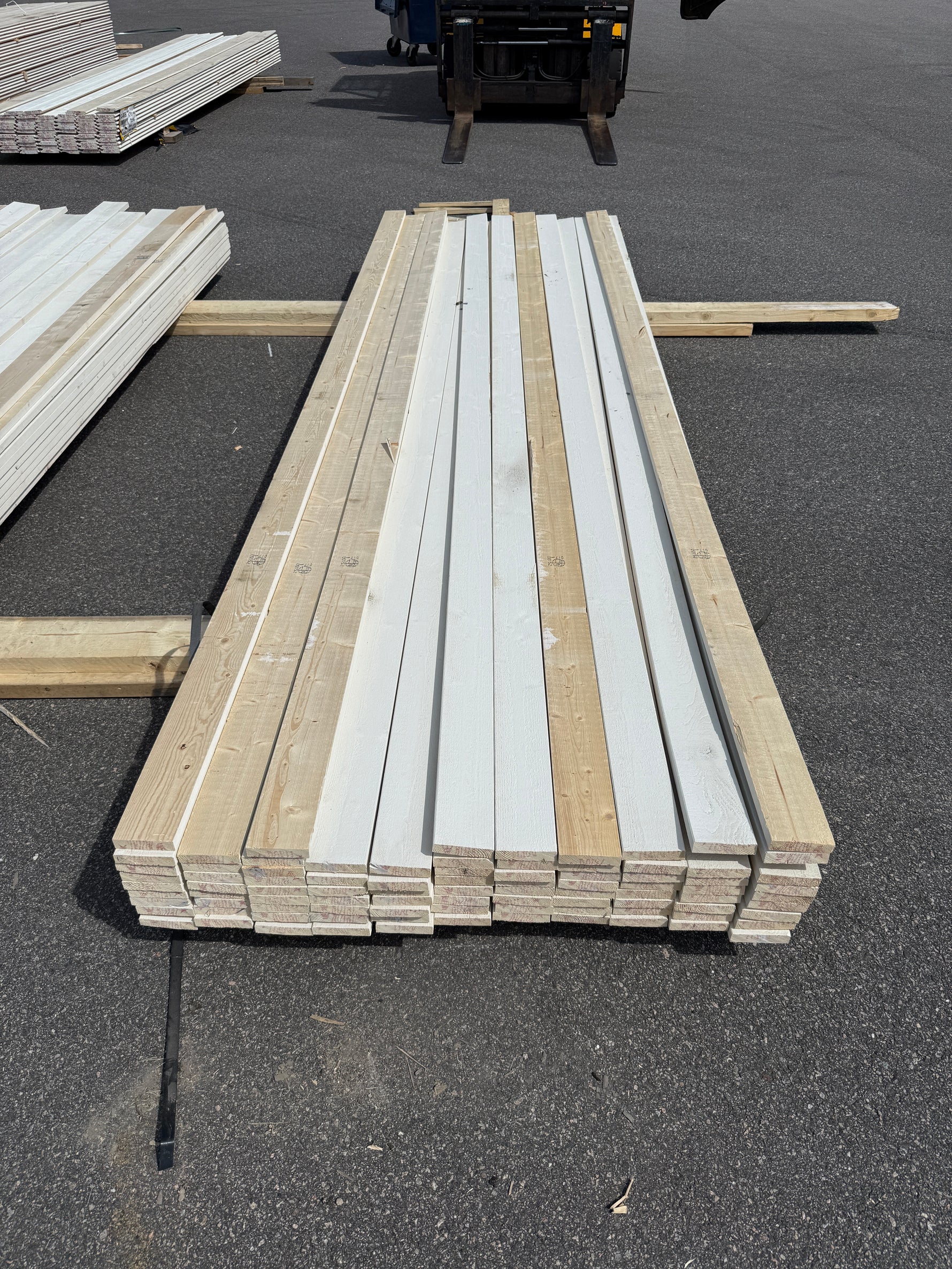 Paket Finsågade Brädor 22x95mm, 89st 3.60m Grundmålad