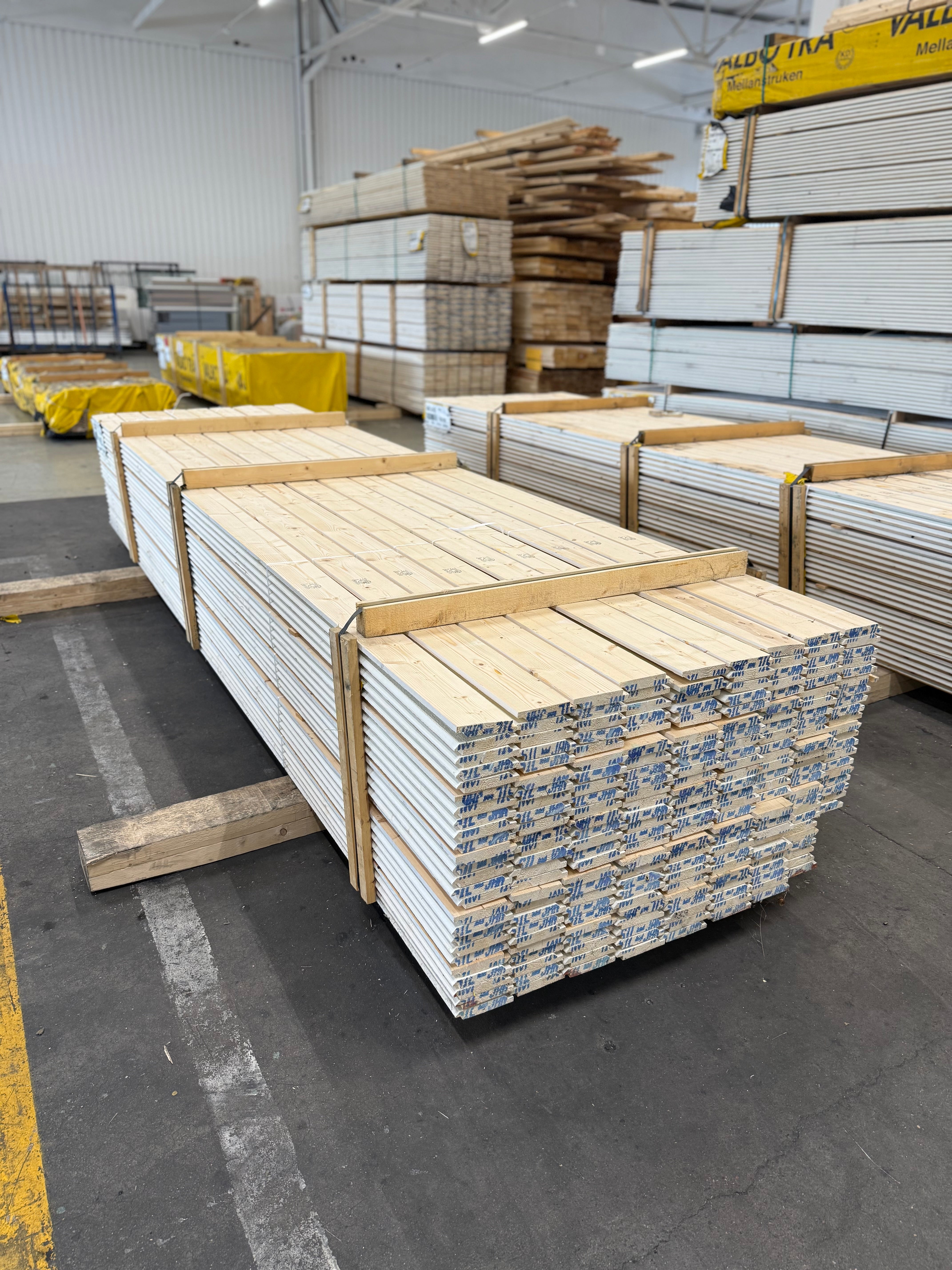 Paket Ytterpanel Dubbelfas Halvspont 22x120mm 225st 3.90m –