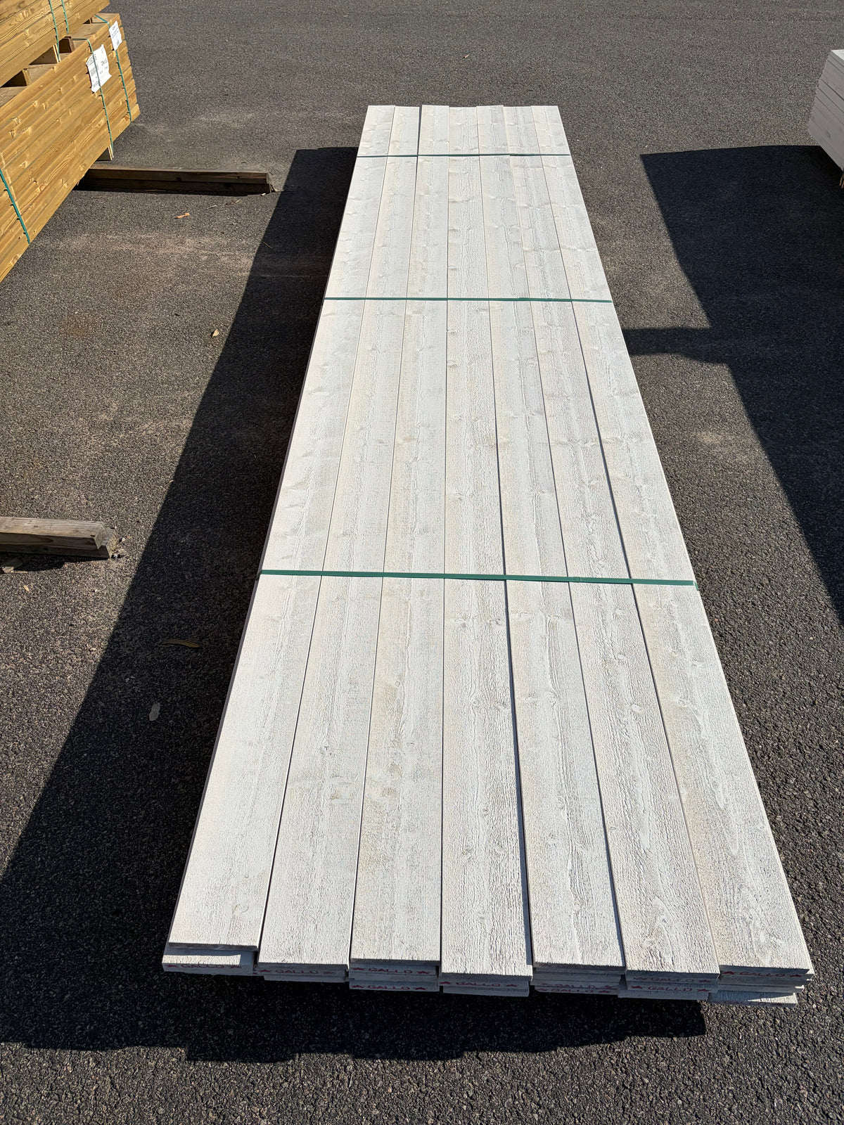 Paket Finsågad ytterpanel 22×145 mm 4,50 m – Vit Grundmålad, 42 st