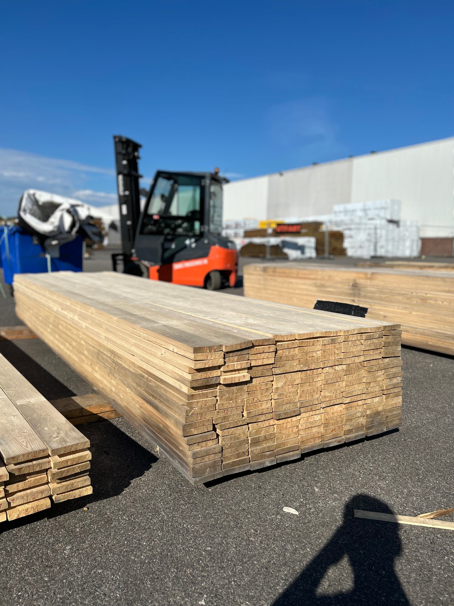 Paket Finsågade Brädor 22x120mm, 180st 4.20m- Väderbitet