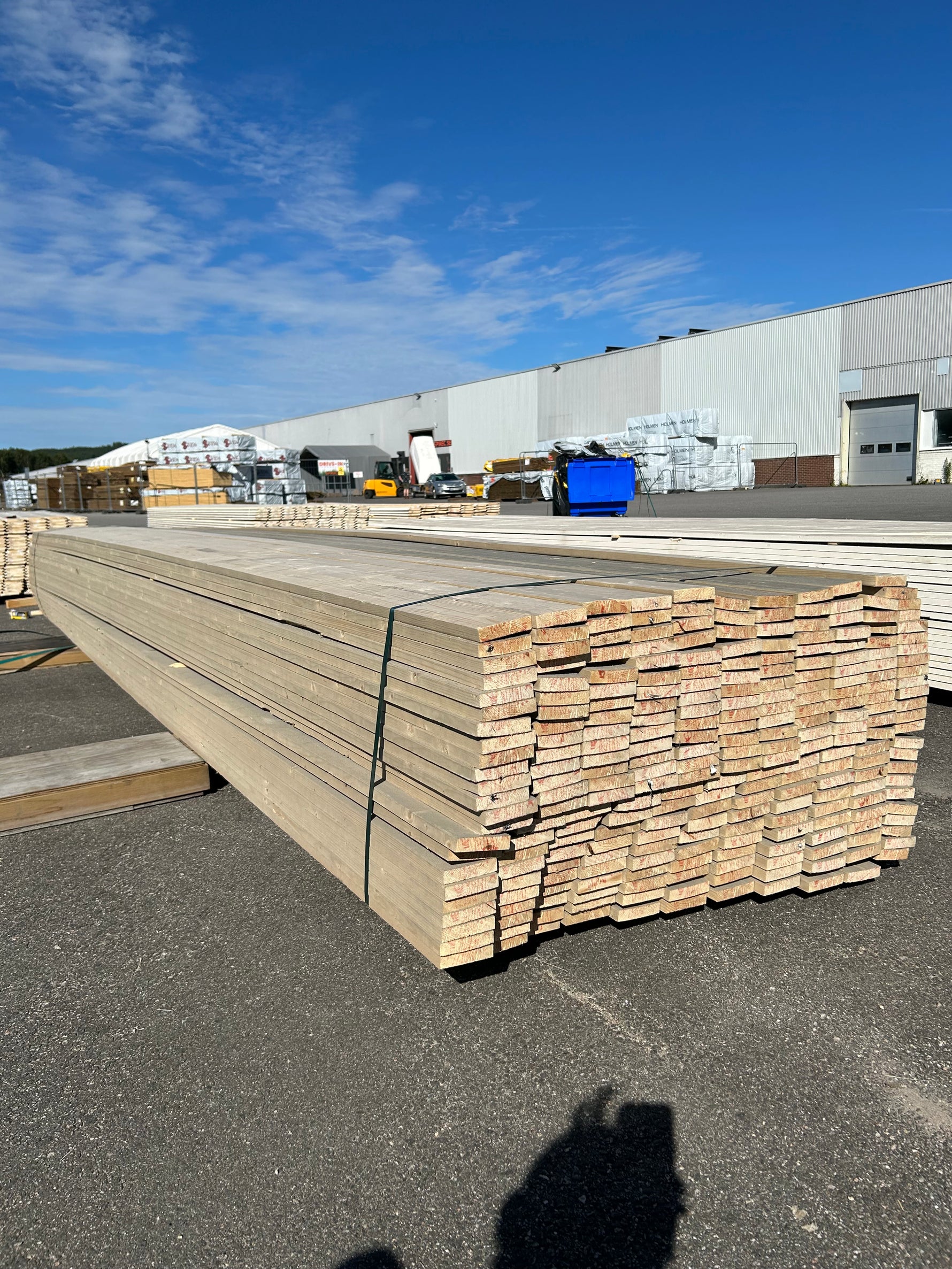 Paket Finsågade Brädor 22x95mm, 258st 5.40m- Lasyr