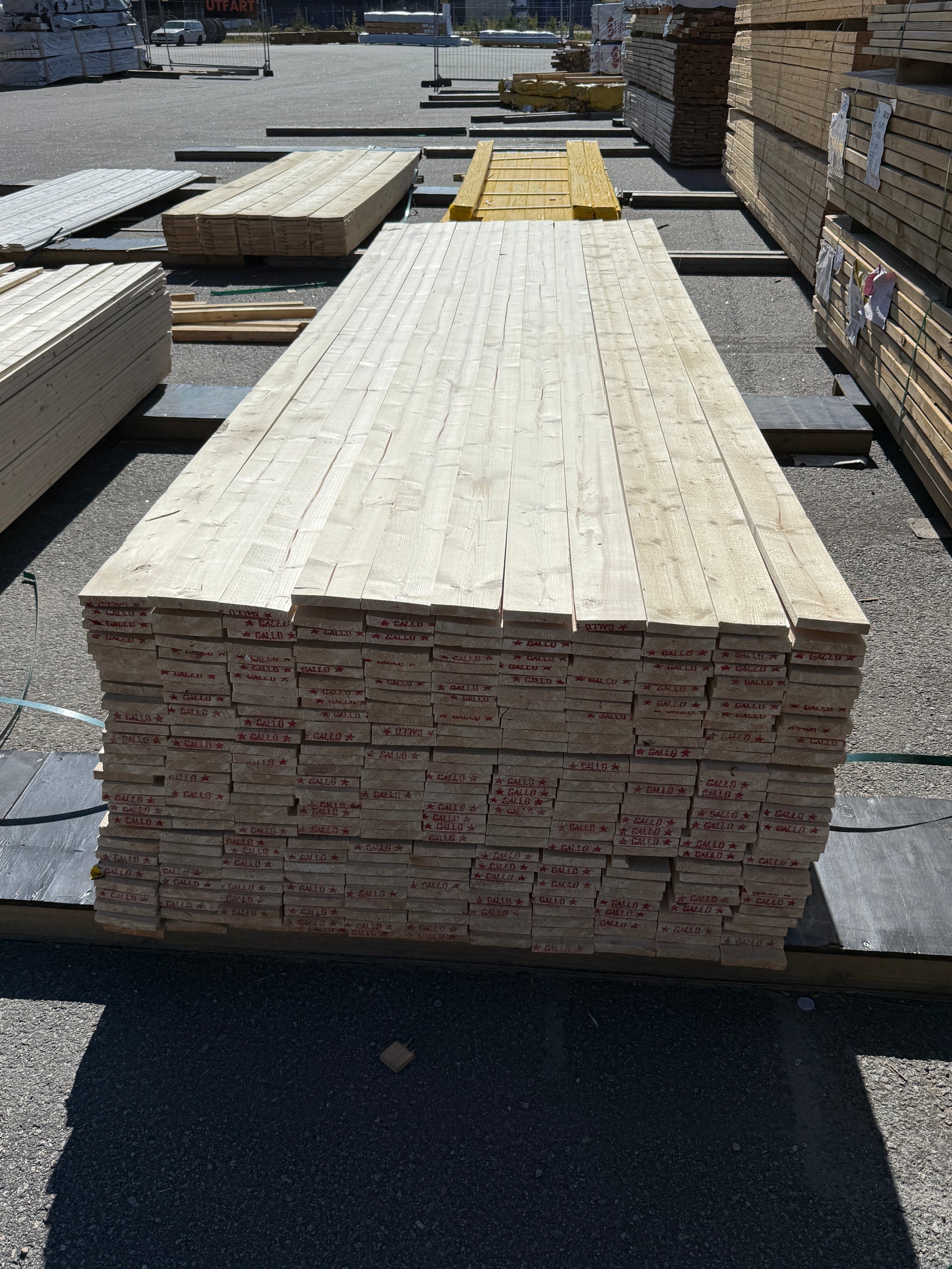 Paket Råplan Klyvsida 17x95mm 3.30m- 330st Obehandlad