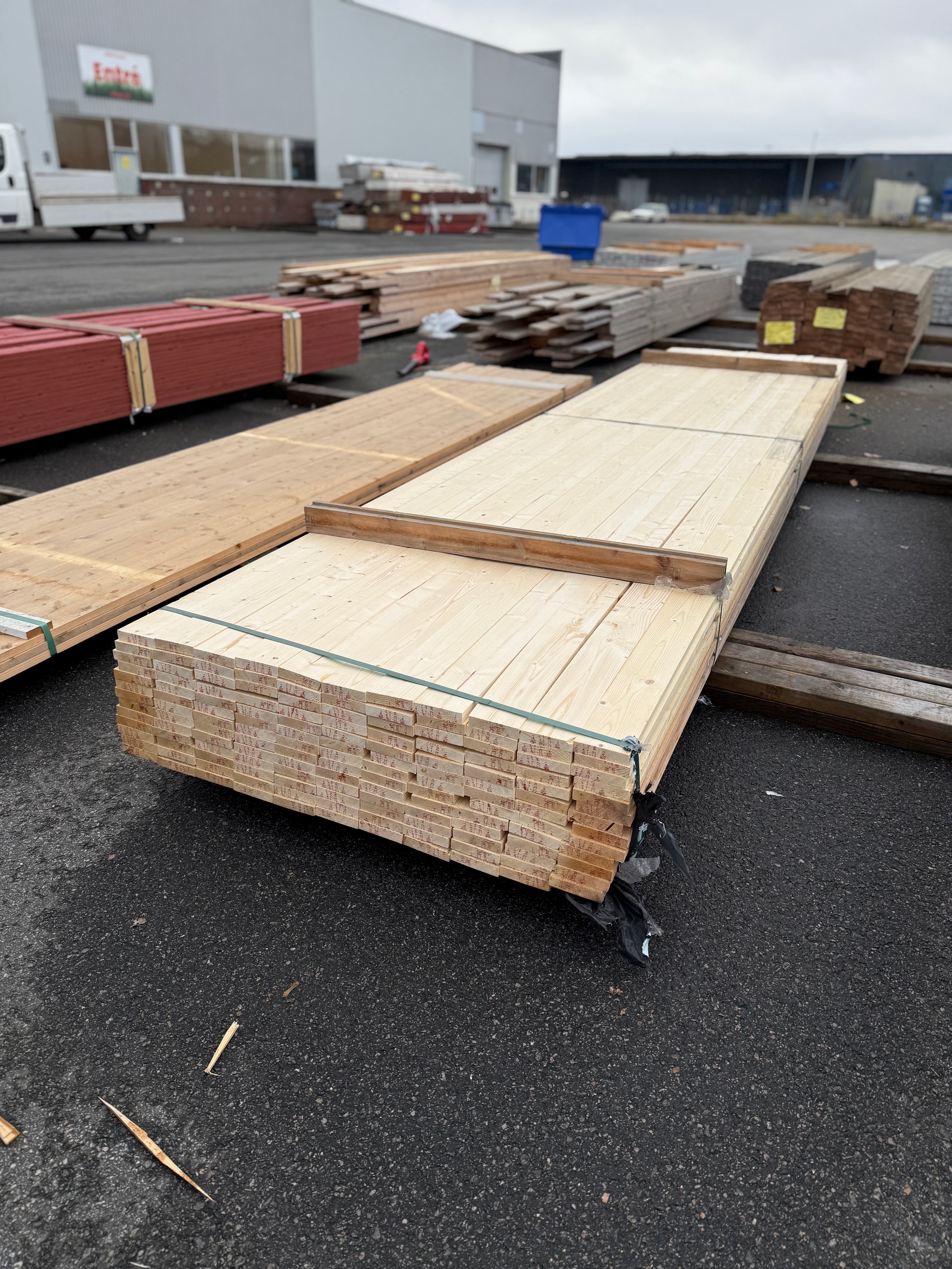 Paket Finsågade Brädor 21x95mm – 143 st (4,80 m, Obehandlad Gran)