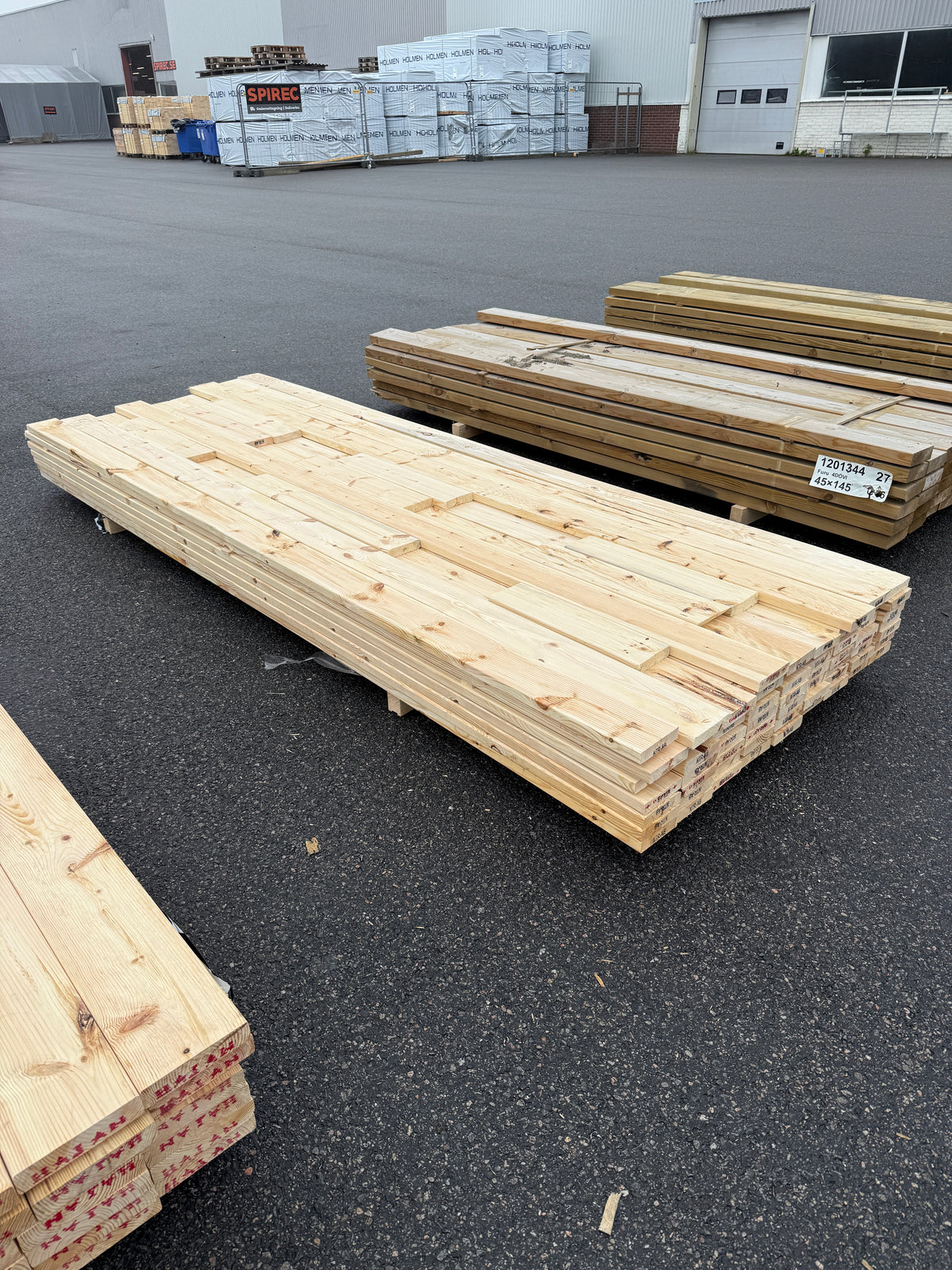 Paket Obehandlad Rillad Trall 28x120mm 3,00m 60st (Andra Sortering)