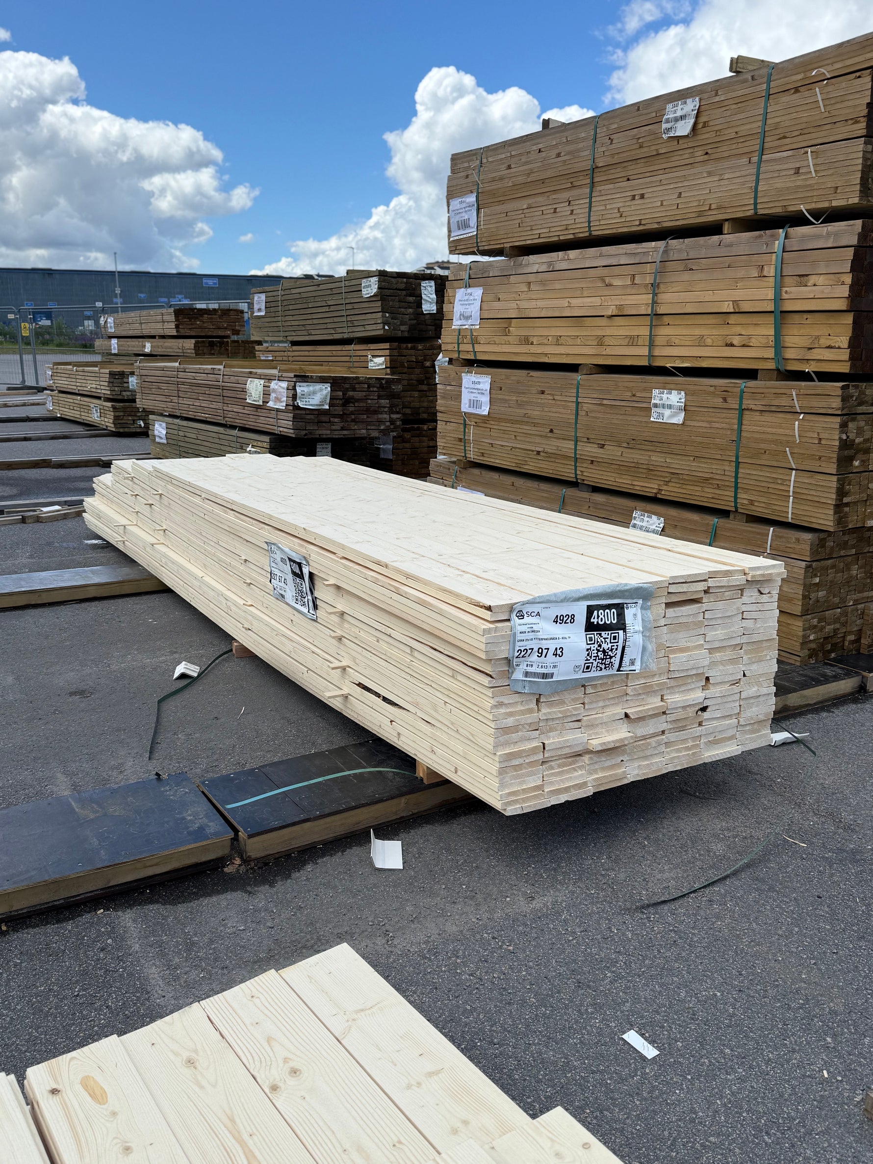 Paket Finsågade Brädor 22x145mm, 182st 3,60–5,40m (Andra sortering)