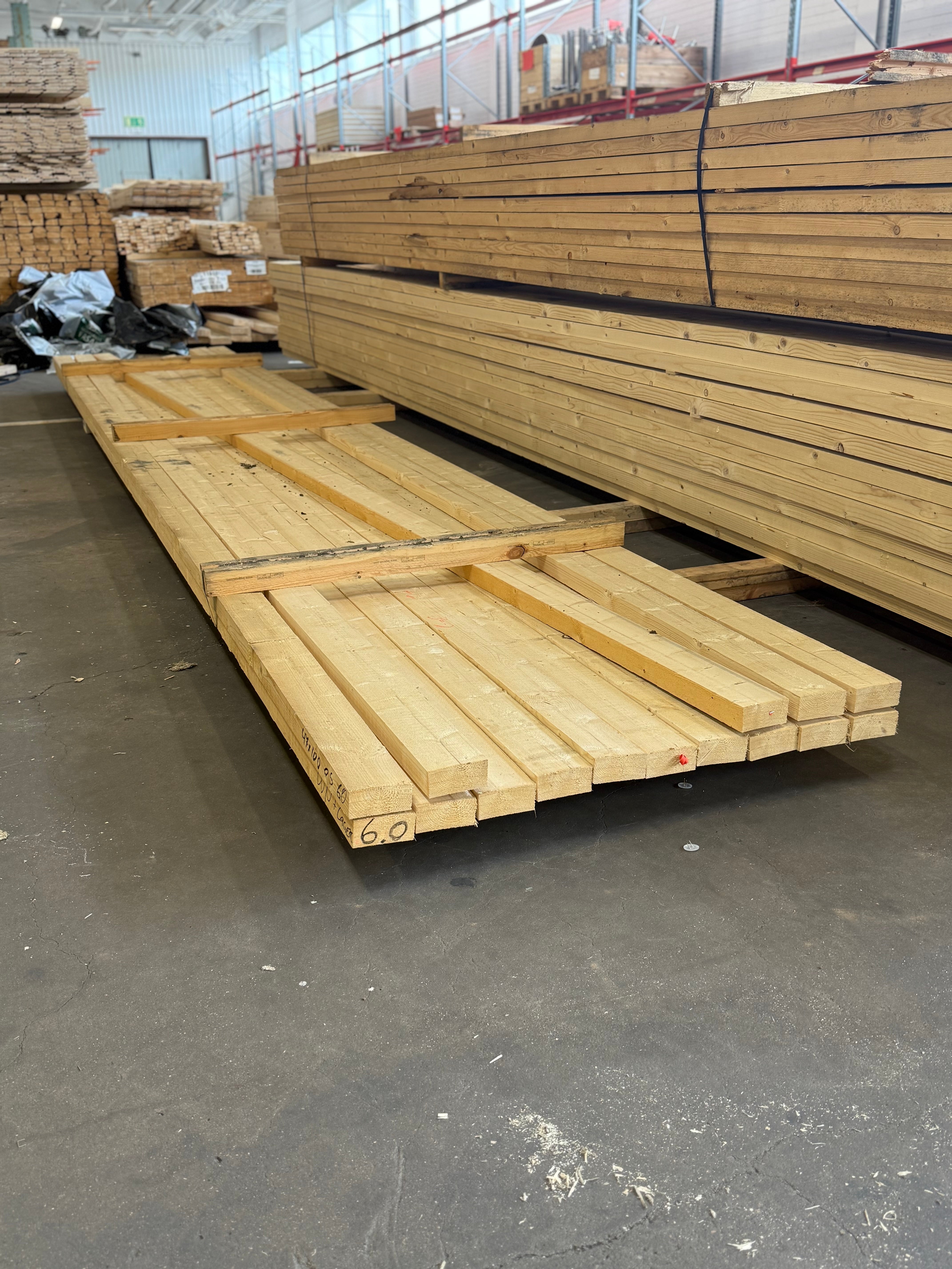 Paket Reglar Ohyvlade 47x100 mm – 6,00 m – 15 st