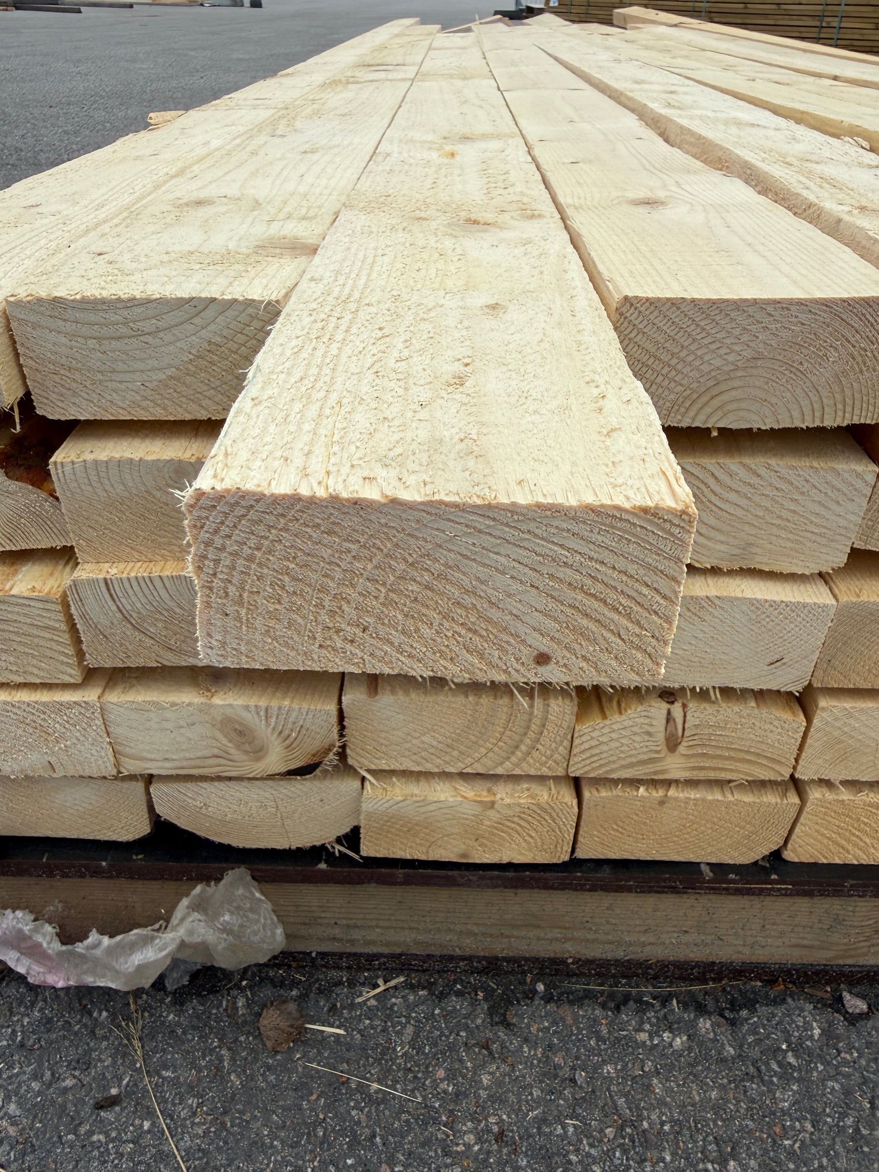 Paket Ohyvlade Reglar 47×100 mm – 50 st (2,40-3,90m)