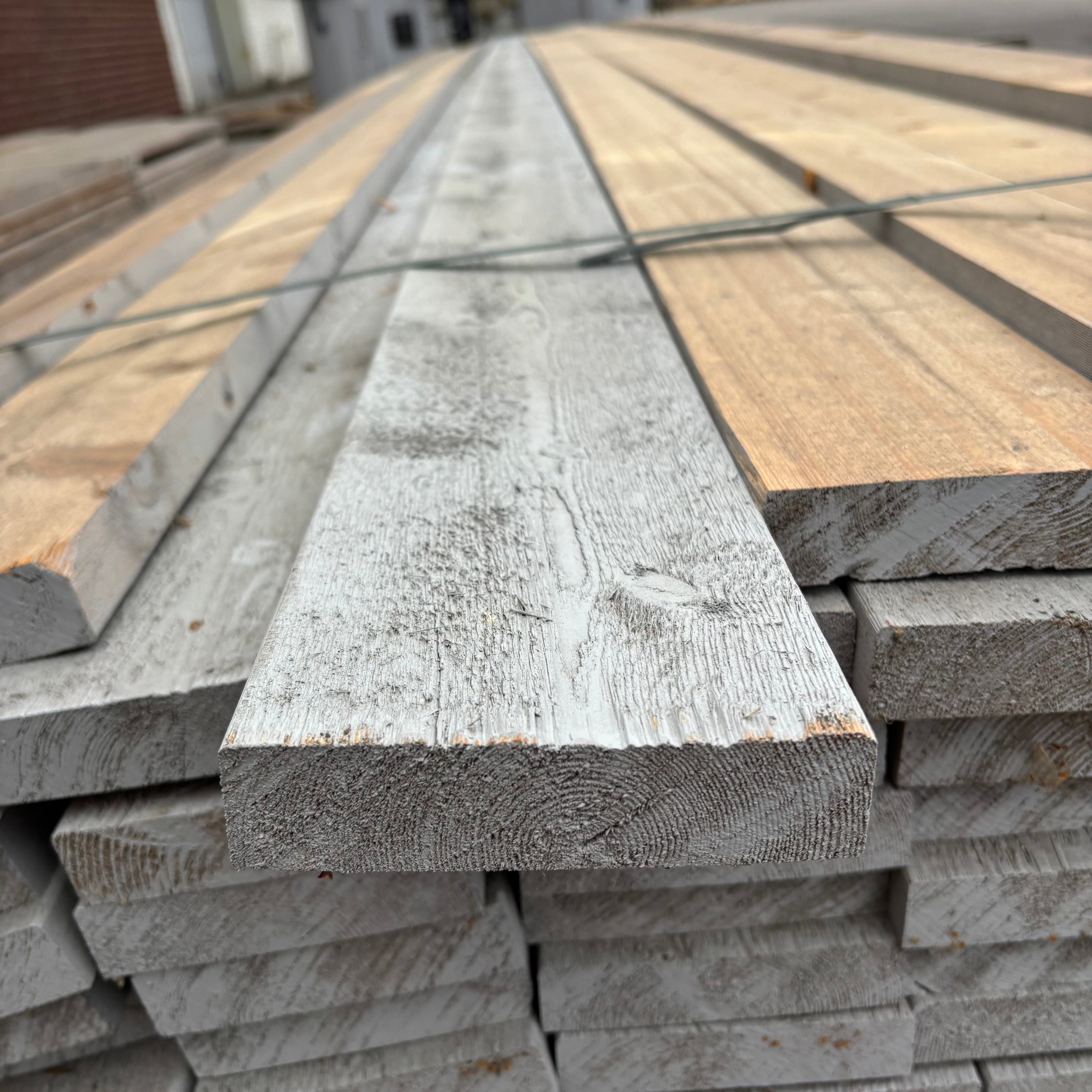 Paket Ytterpanel Finsågad 28x120mm – 136 st (5,40 m, Grå NCS S3000-N)