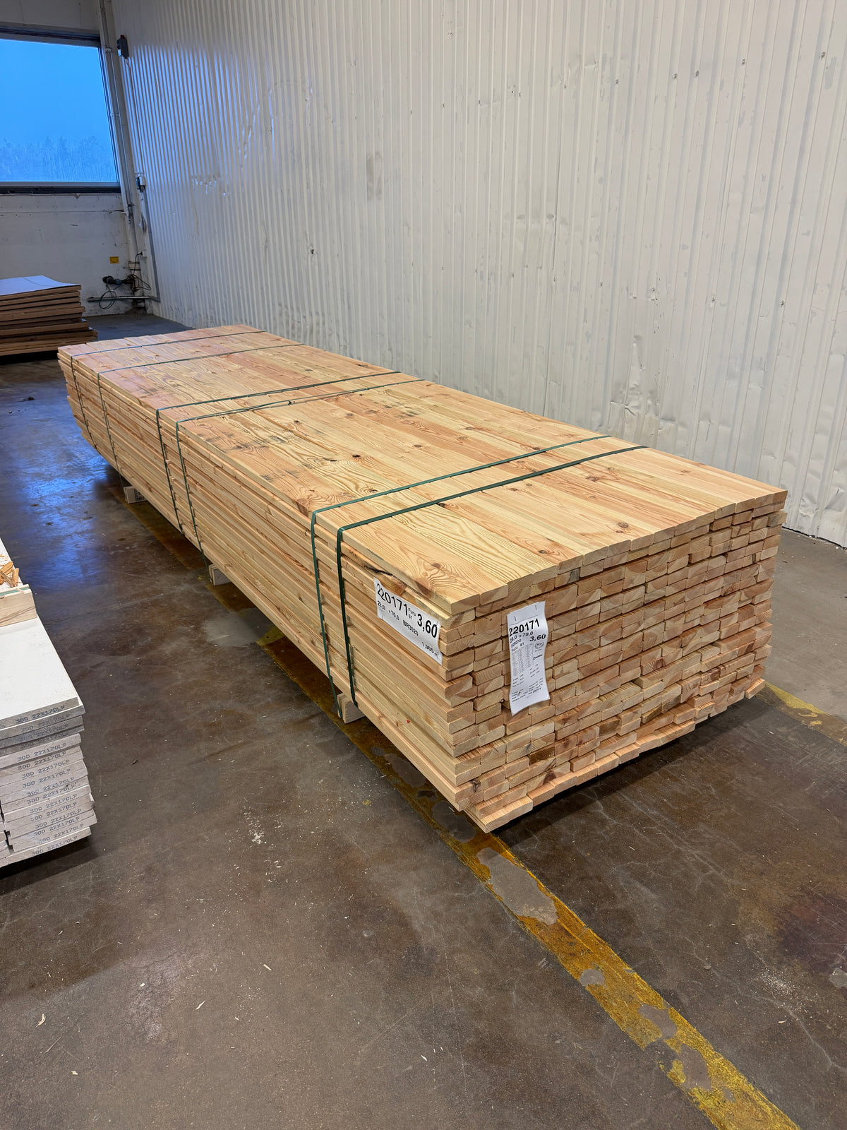Paket Glespanel 28×70 mm Furu – 3,60 m – 270st