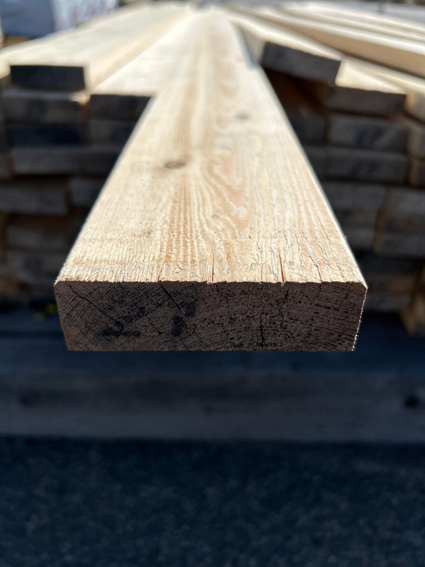Paket Finsågade Brädor 28x95mm – 2,70 m – 128 st