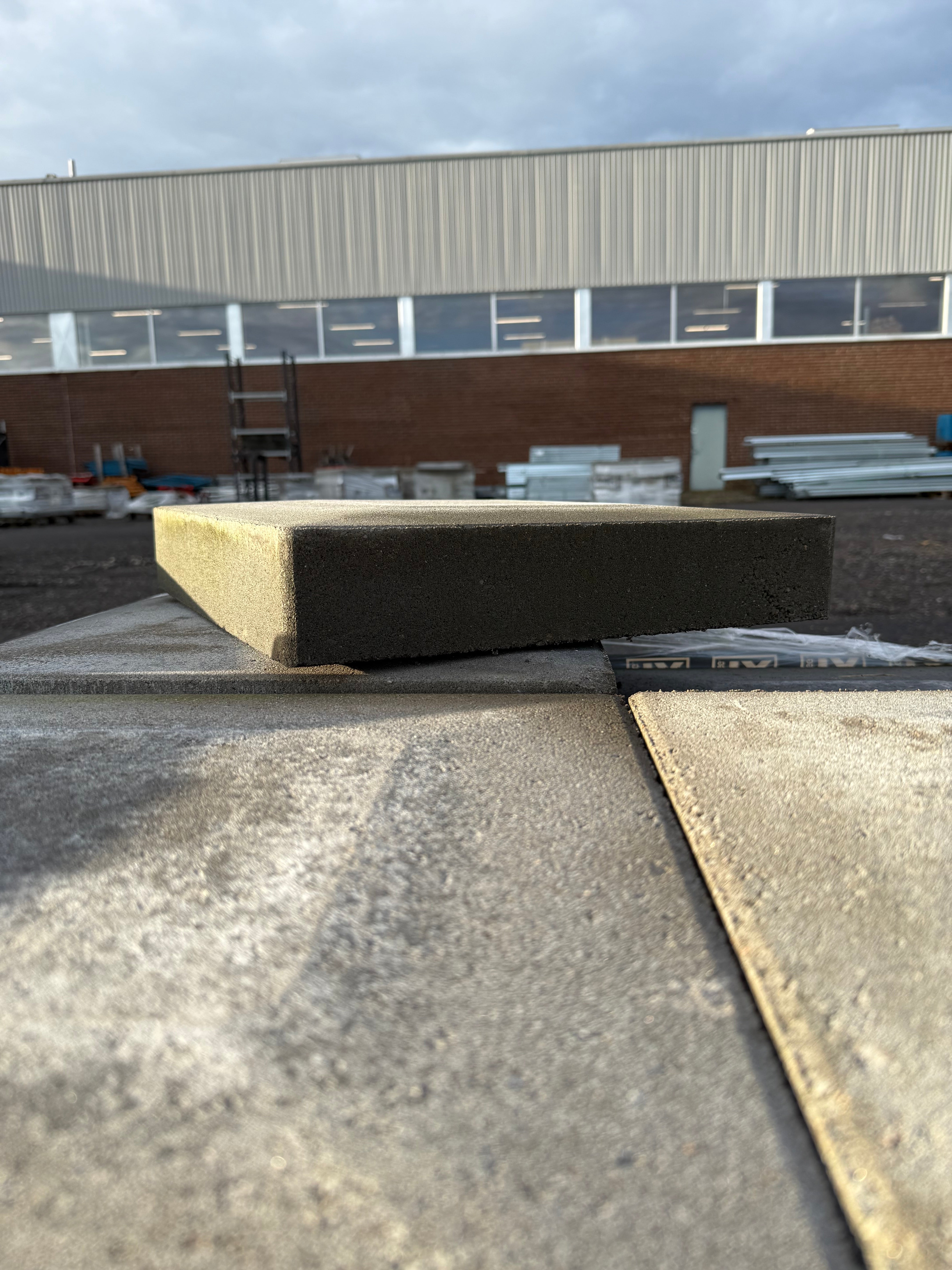 Parti Stolptopp Patina 400x400x80mm – Grafit (44 st)