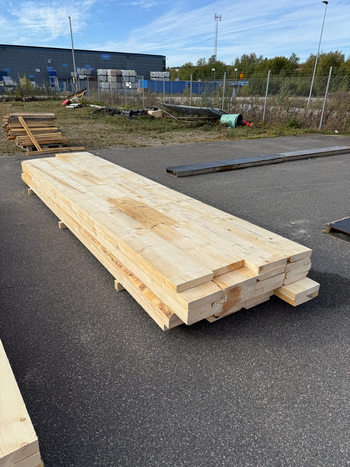 Paket Ohyvlade Reglar 47x250mm (3,90–4,20m) 28st- Fuktskadat
