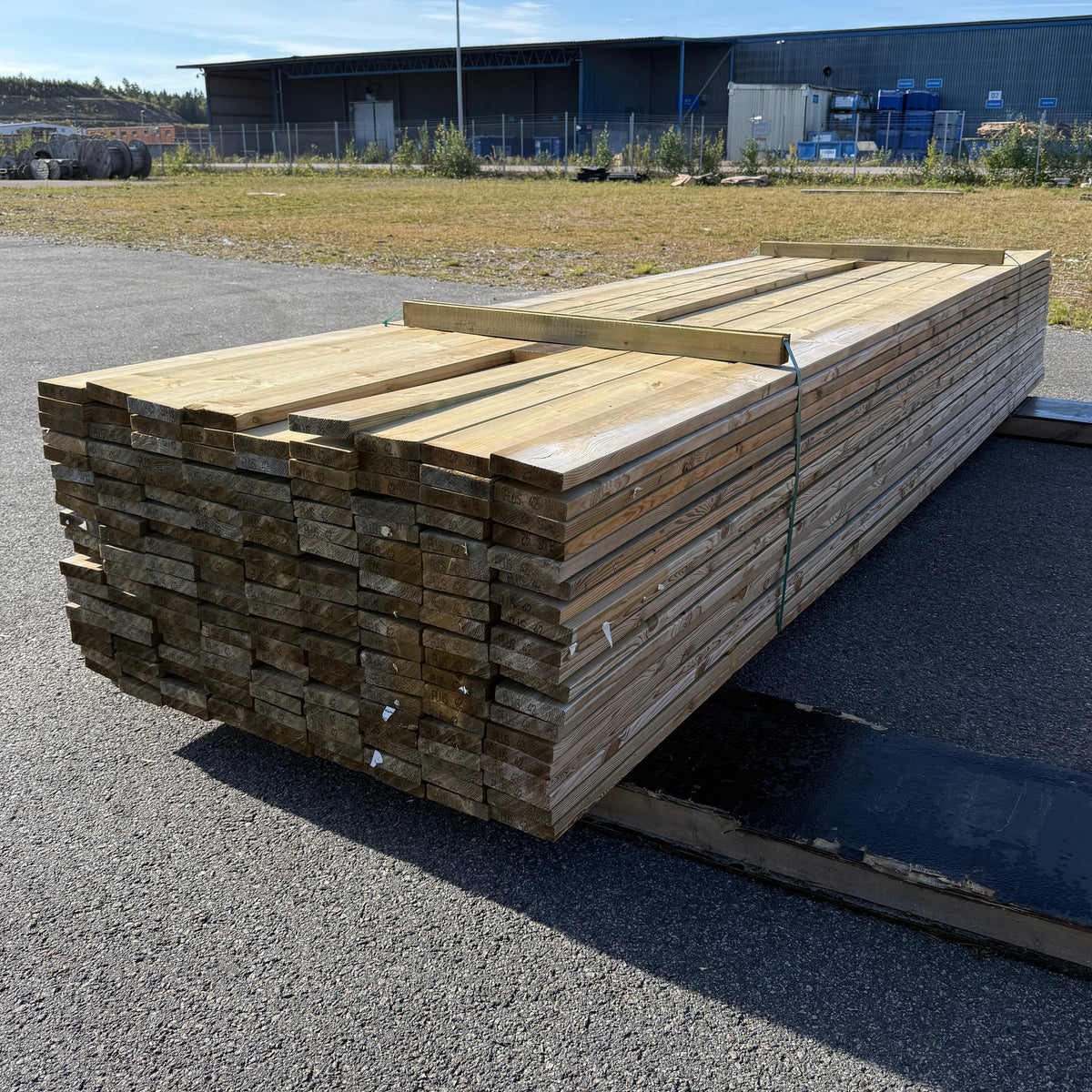 Paket Tryckimpregnerad Trall 28x120mm 4,20m 170st- Väderbitet