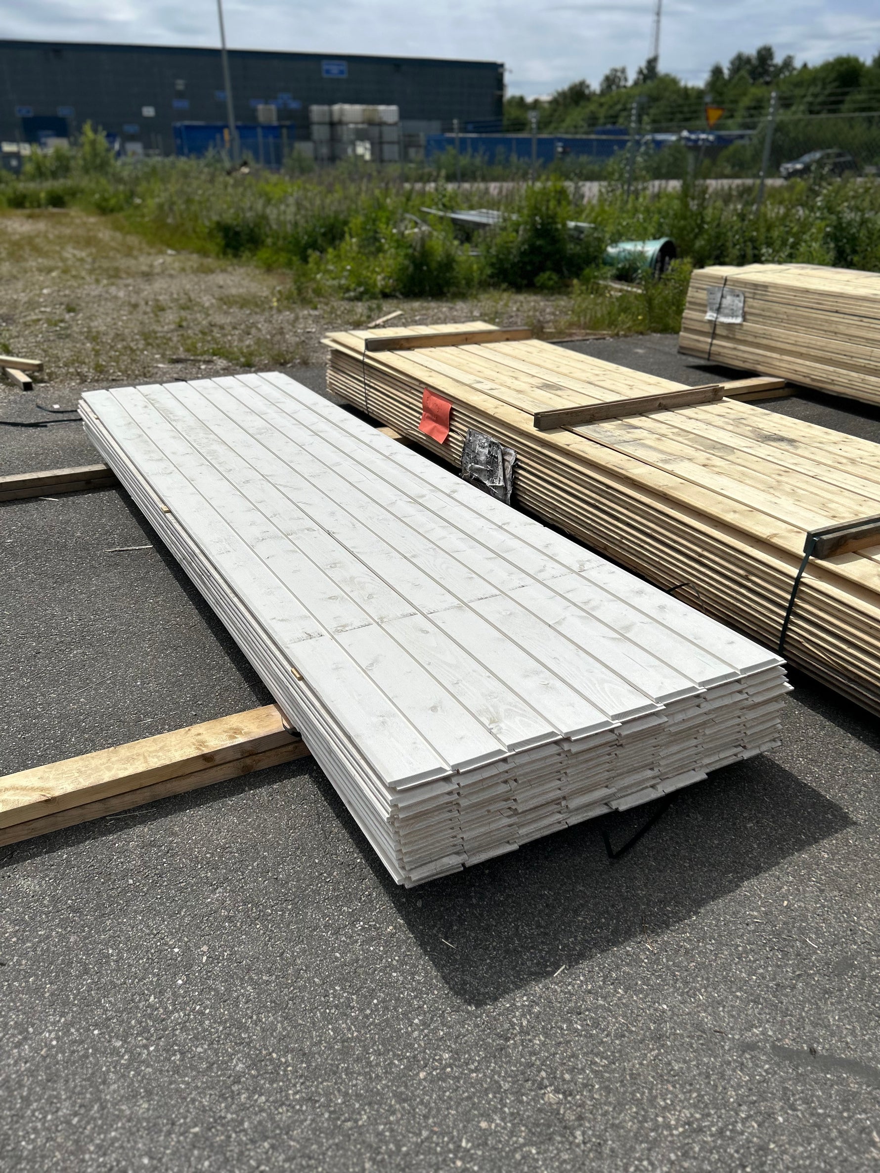 Paket Ytterpanel Enkelfasspont 22x145mm 3.60m 88st- Grundmålad