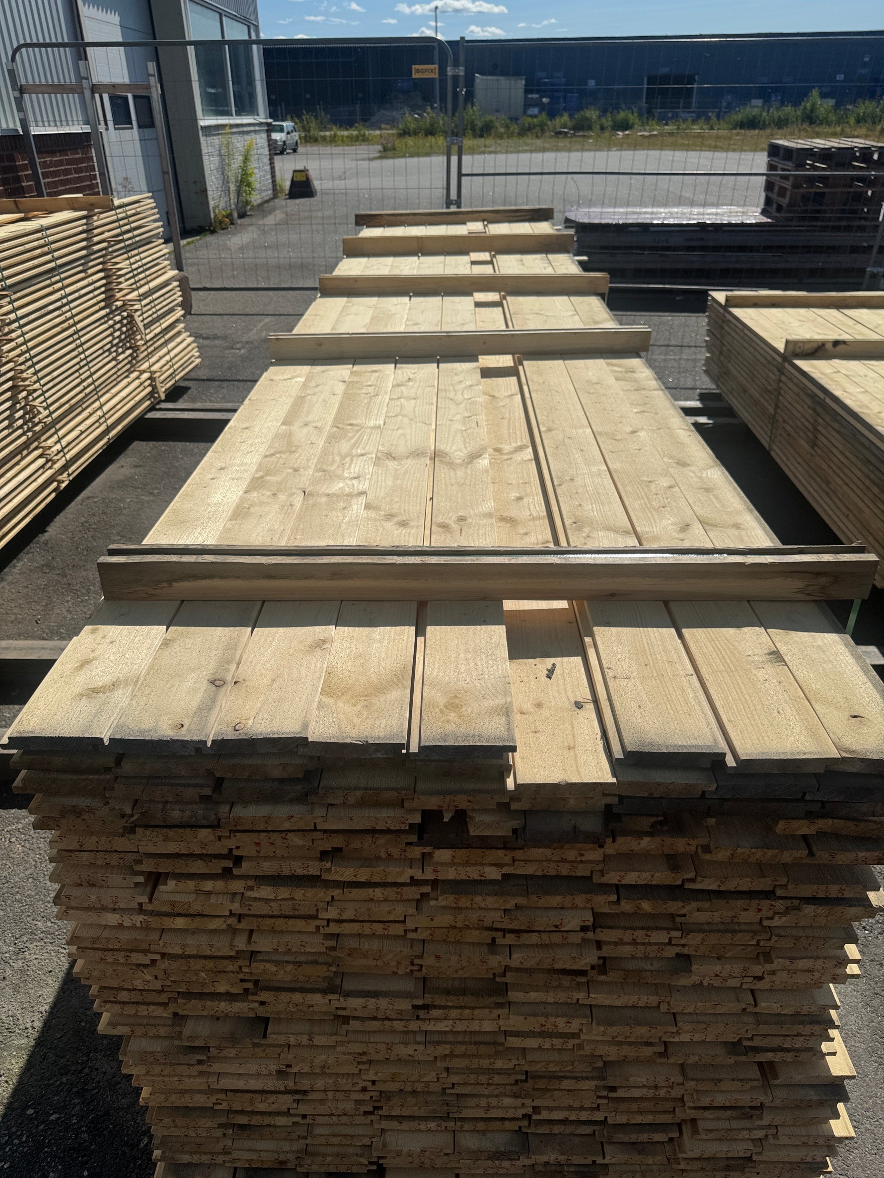 Paket Ytterpanel 22x120mm 4,80m 260st Obehandlad