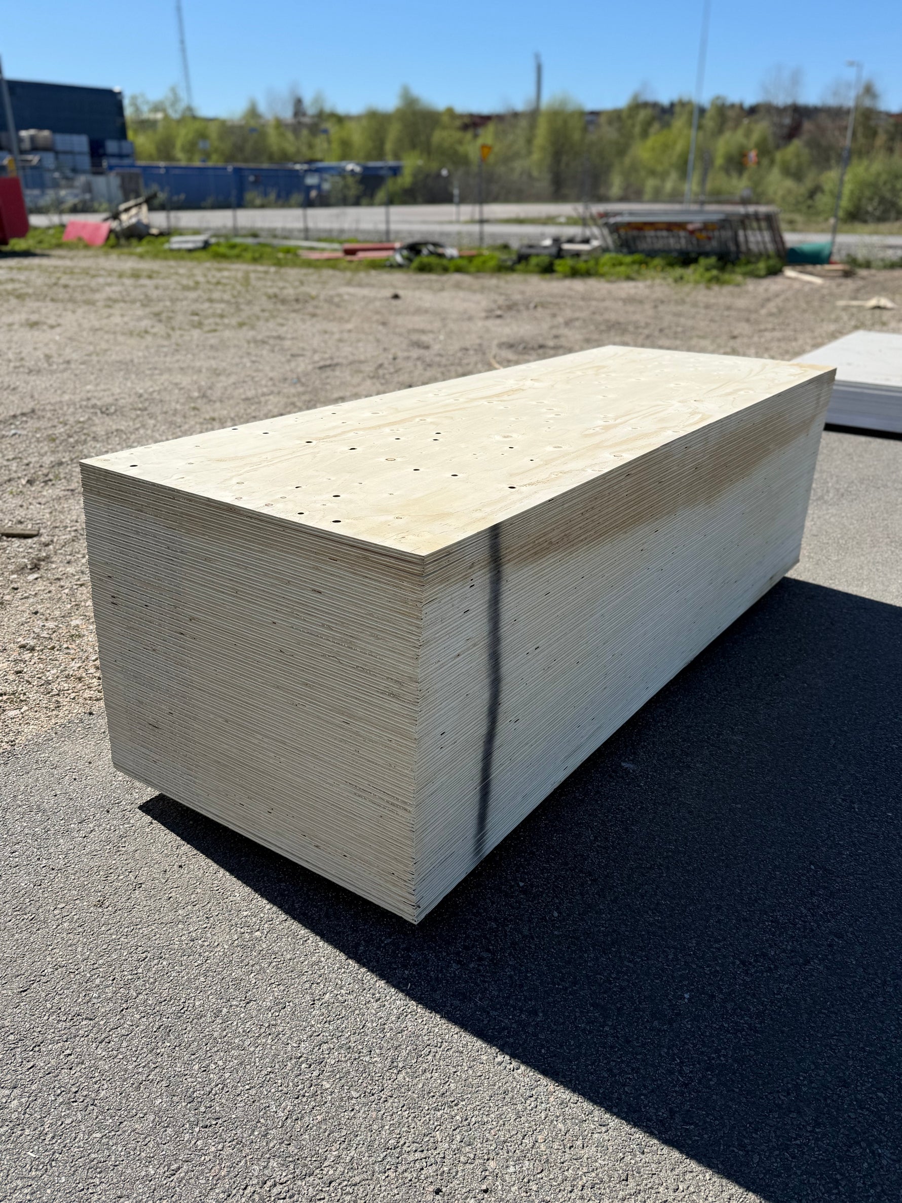 Parti Plywood 15x900x2500mm (49st)