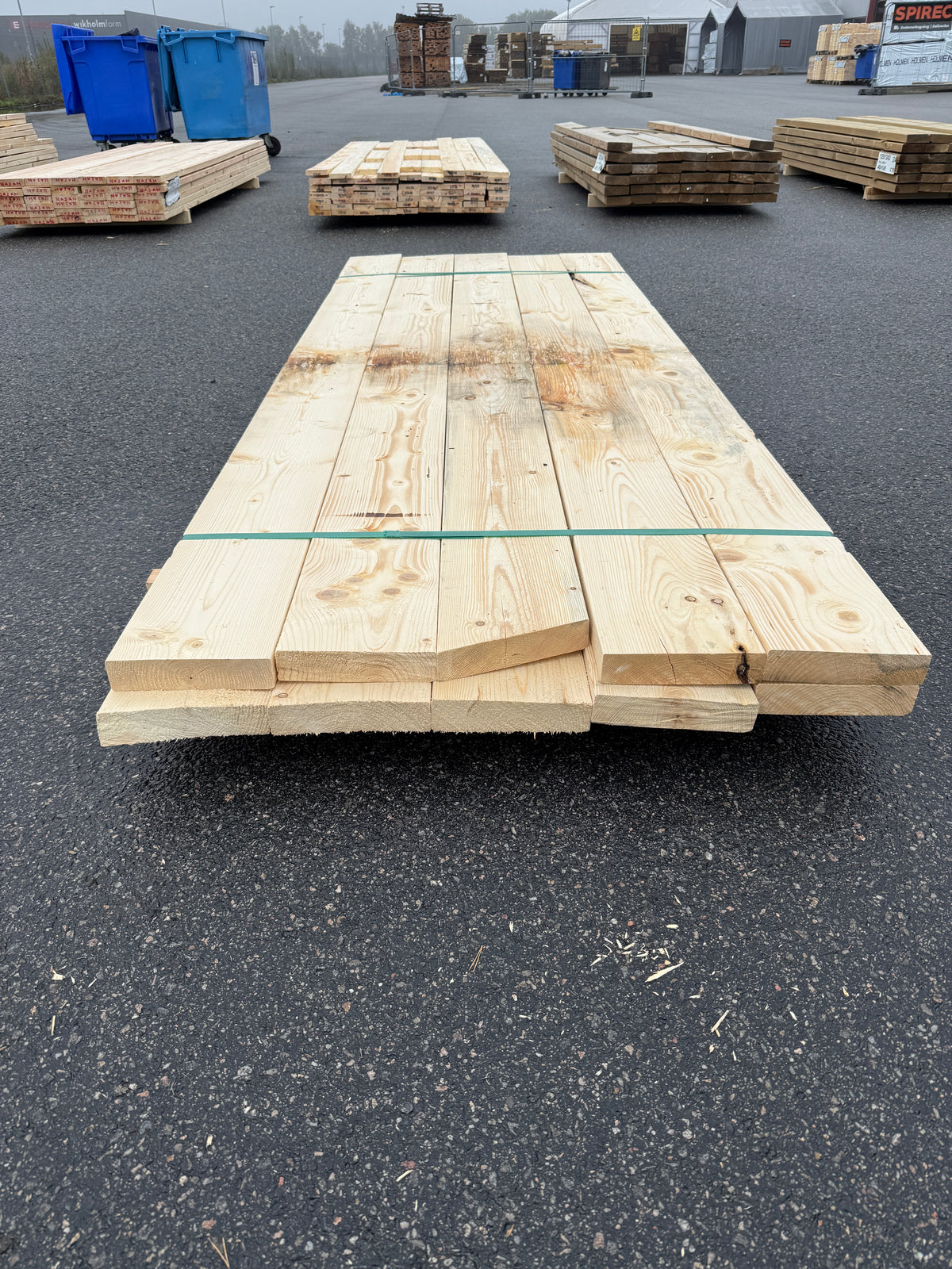 Paket Reglar 45x195mm Gran 2,70m – 10st (Fuktskada)