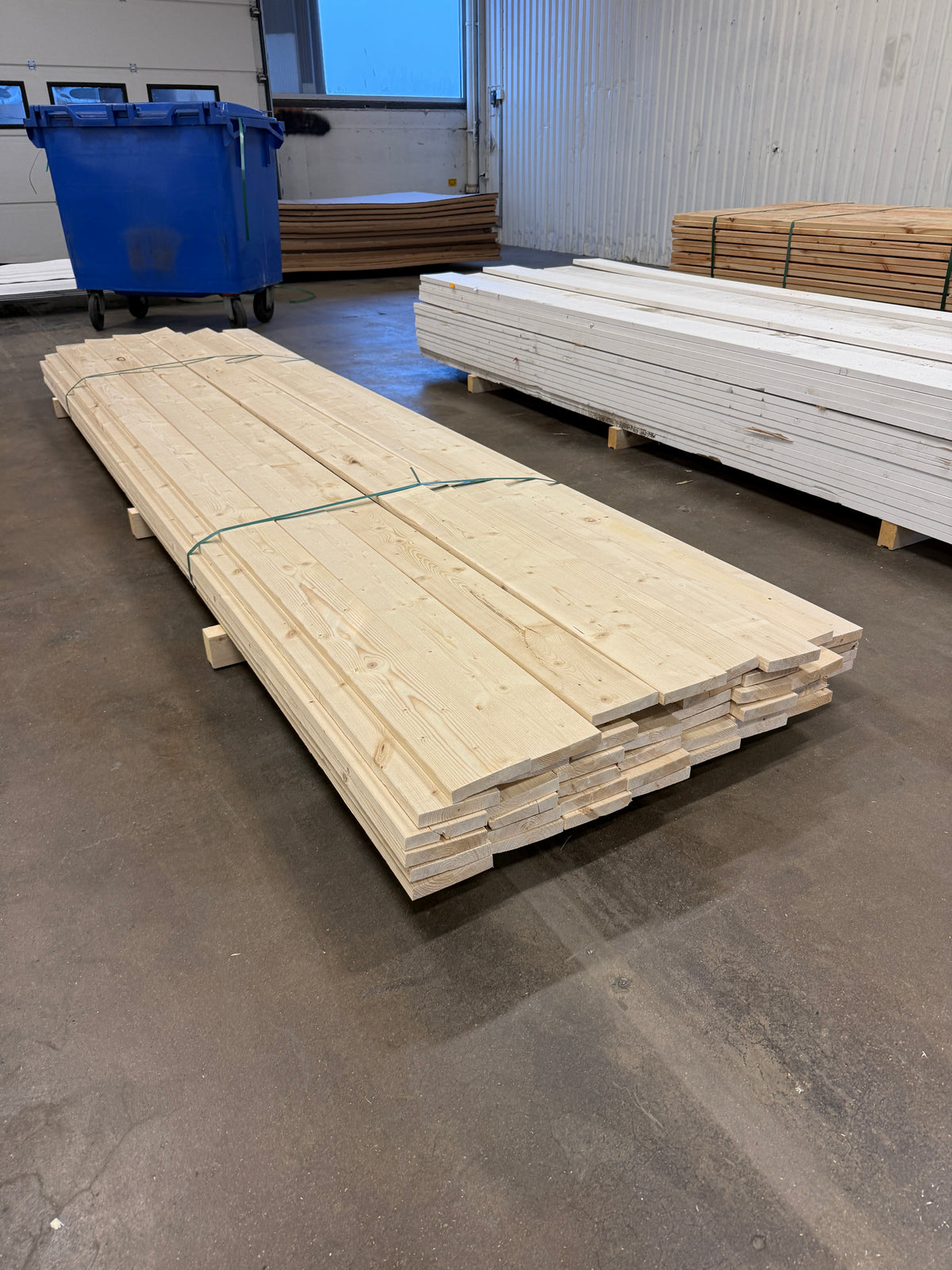 Paket Finsågade Brädor 22×120 mm – 3,60 m – 43 st