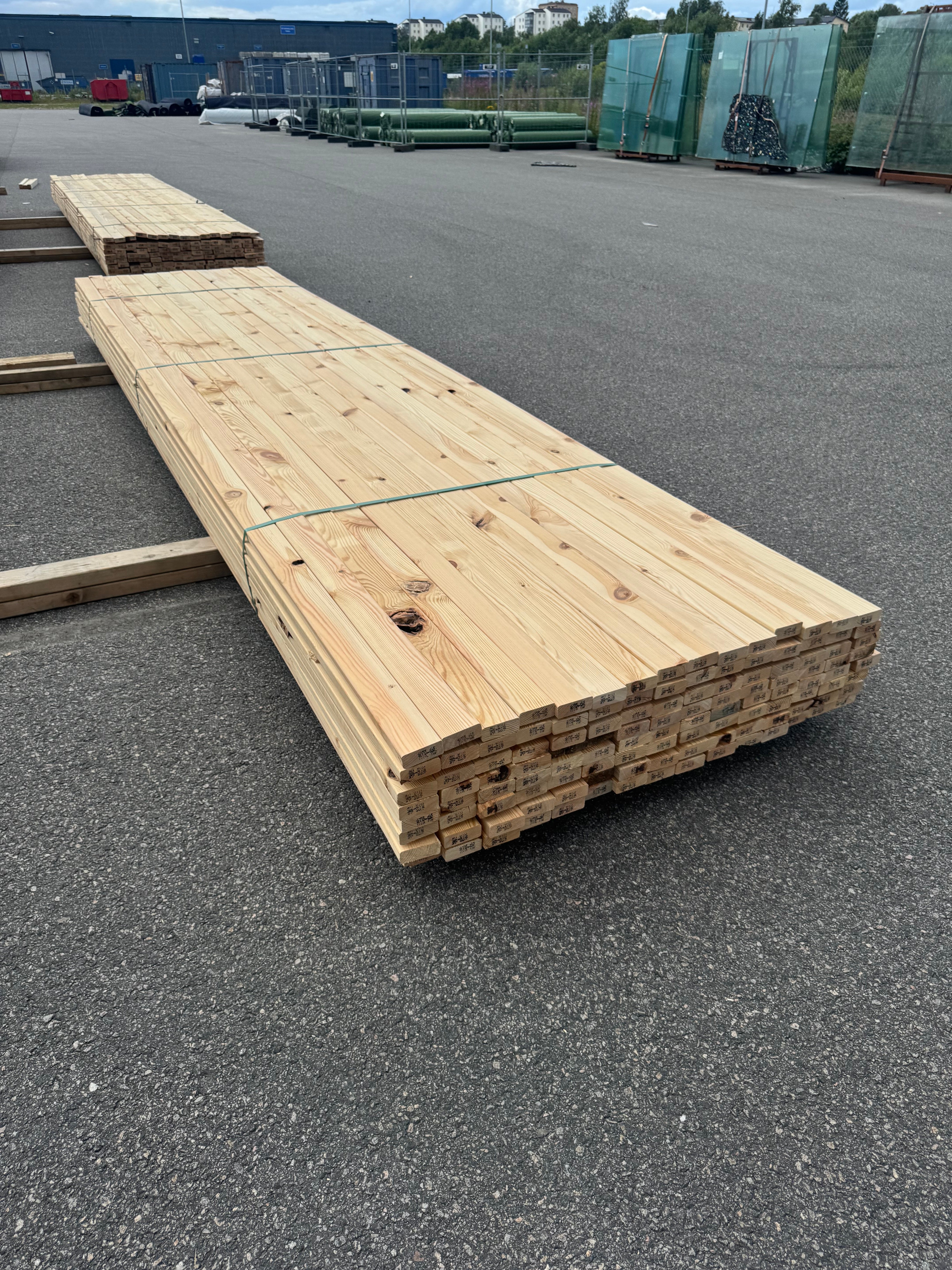 Paket Glespanel 28x70 – 120 st (4,50 m, furu)
