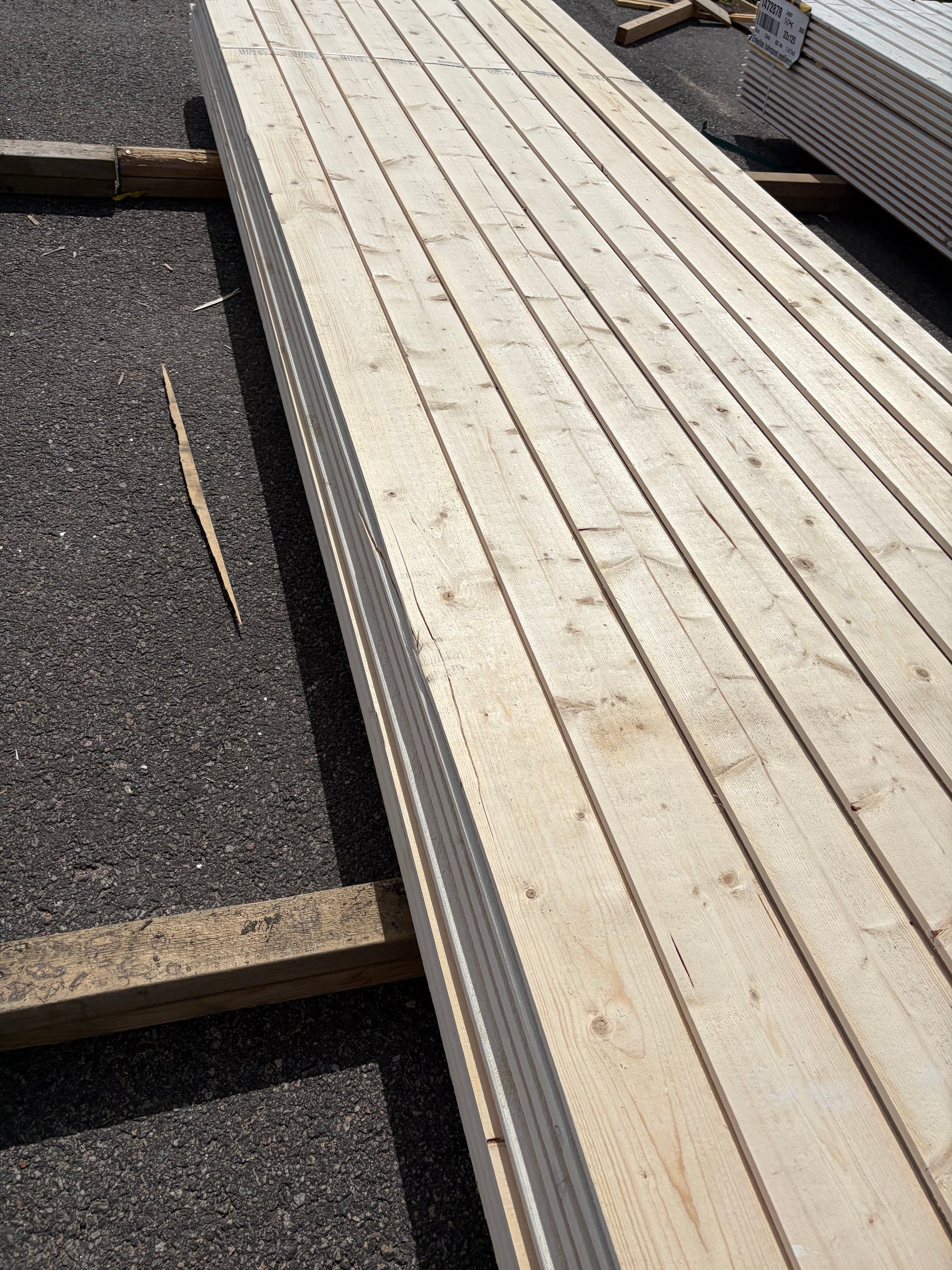 Paket Ytterpanel Enkelfas Halvspont 22x120mm, 90st 3.60m Grundmålad