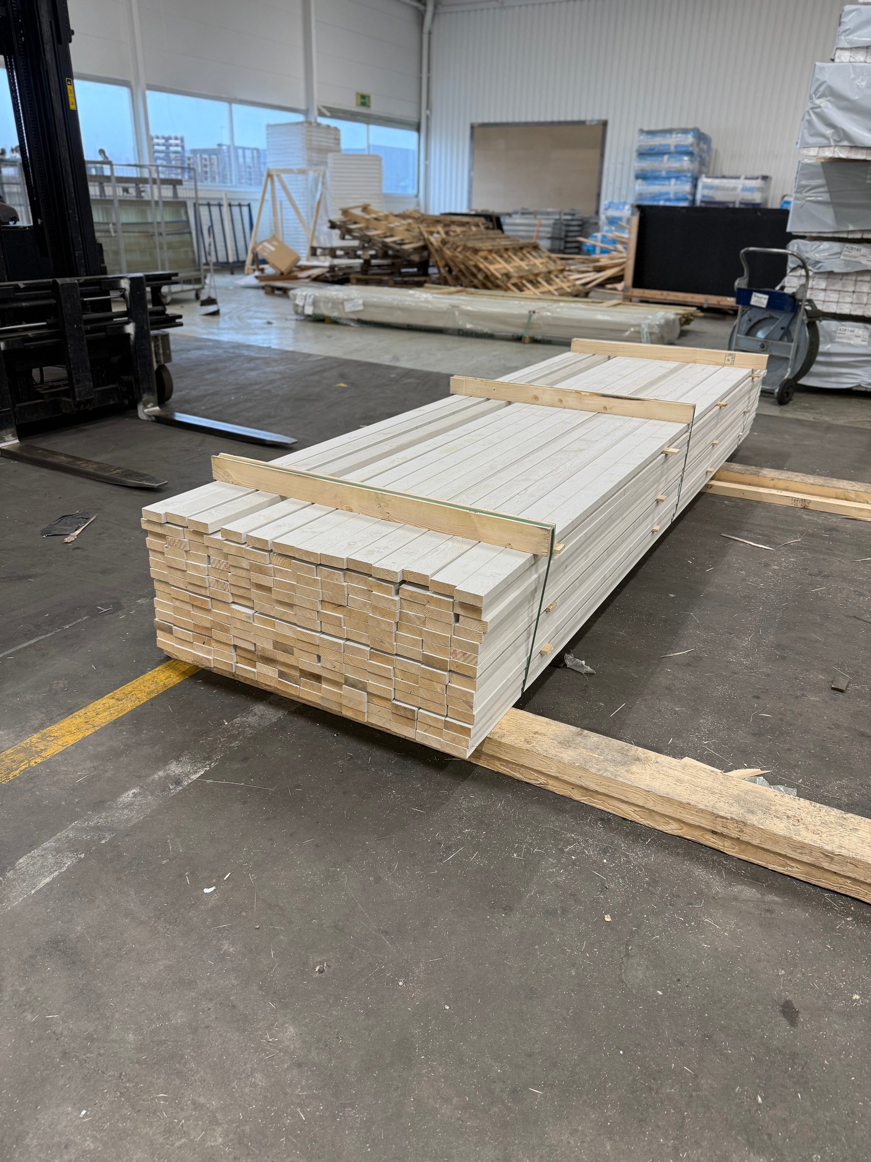 Paket Finsågade Brädor 28x70mm, 196st- 3.60m - Spirec