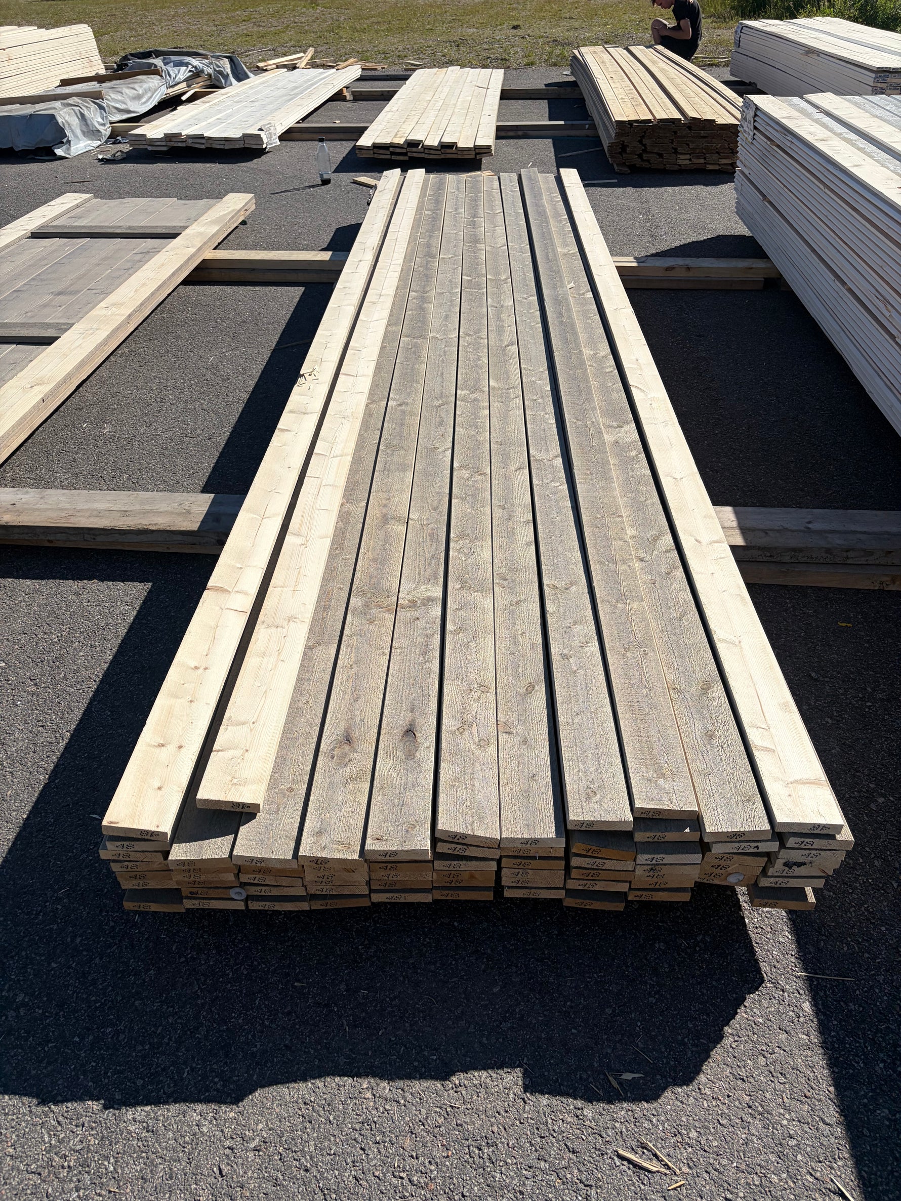 Paket Finsågade Brädor 22x95mm, 70st 4.80m- Lasyr