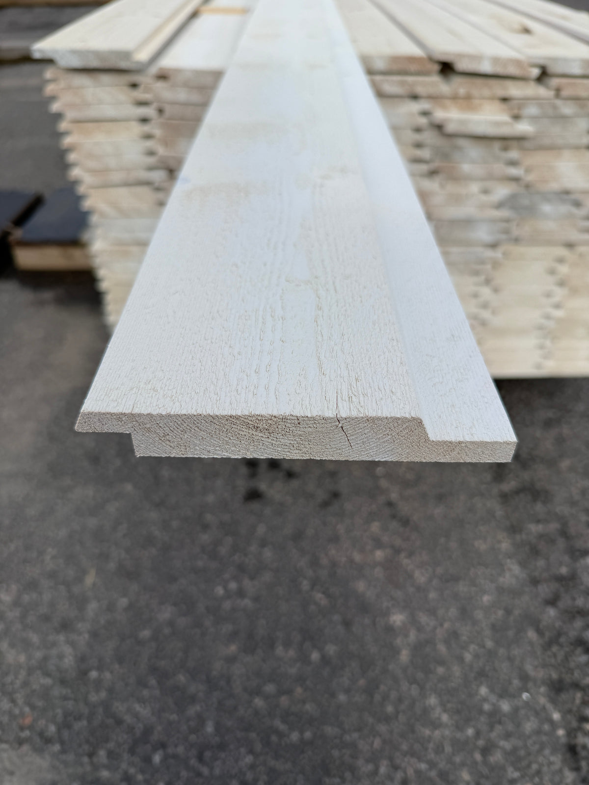 Falsad Spårpanel 22x145mm 4,50m – Grundmålad (Säljs per styck)