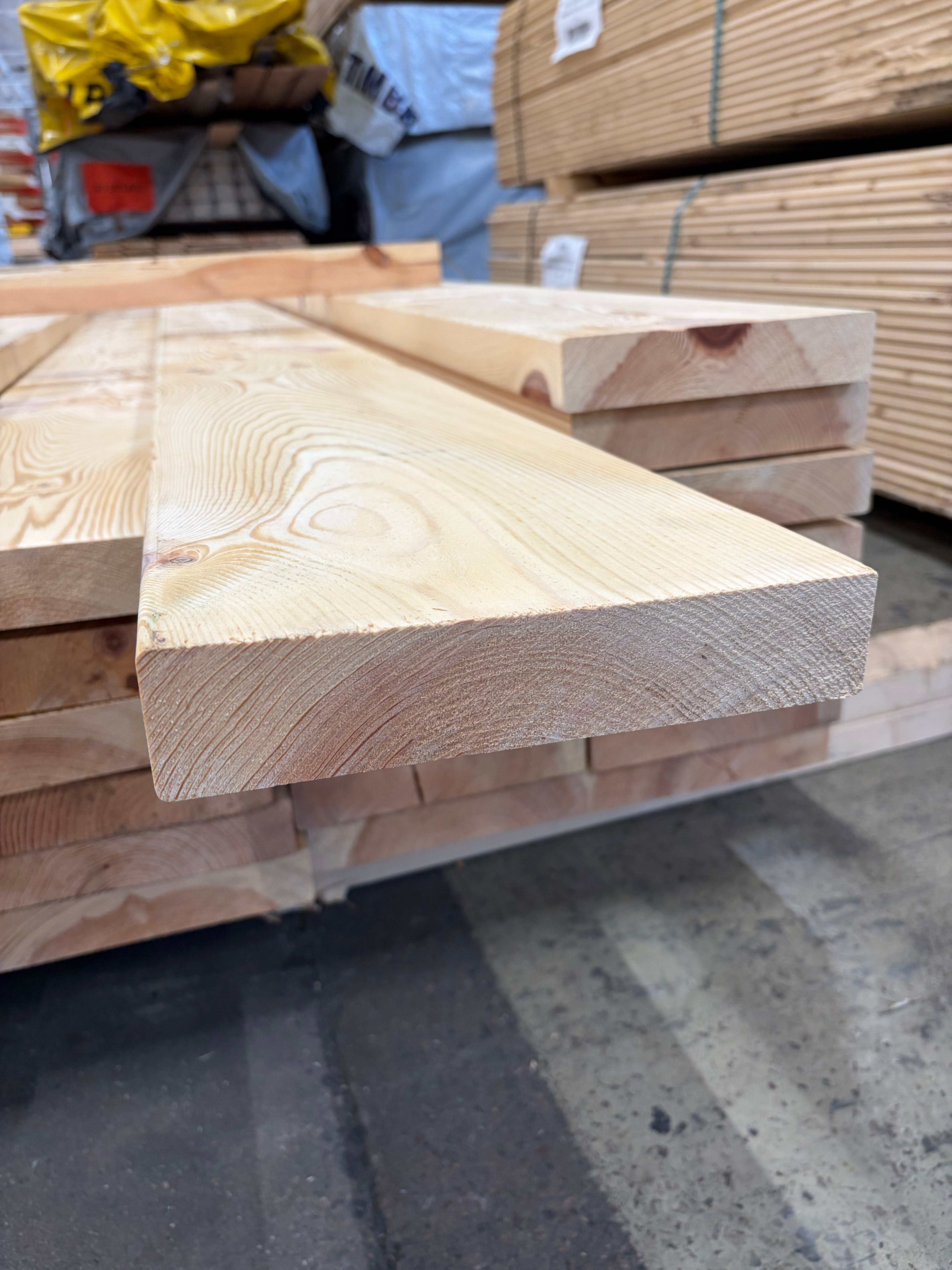 Paket Reglar 45×220 mm – 36 st (3,60 m, Furu)