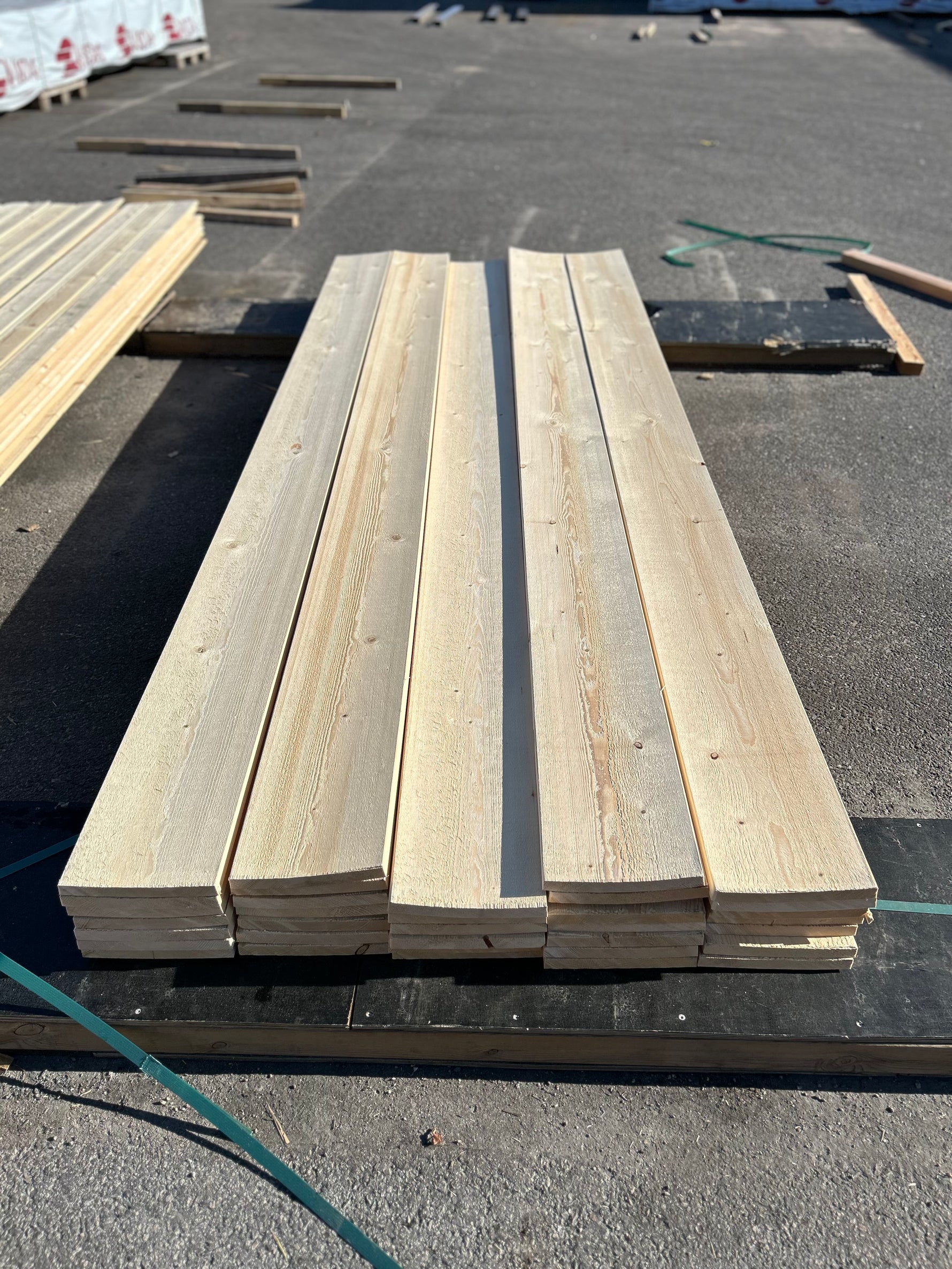 Paket Finsågade Brädor 22x220mm 3,00m 34st Obehandlade