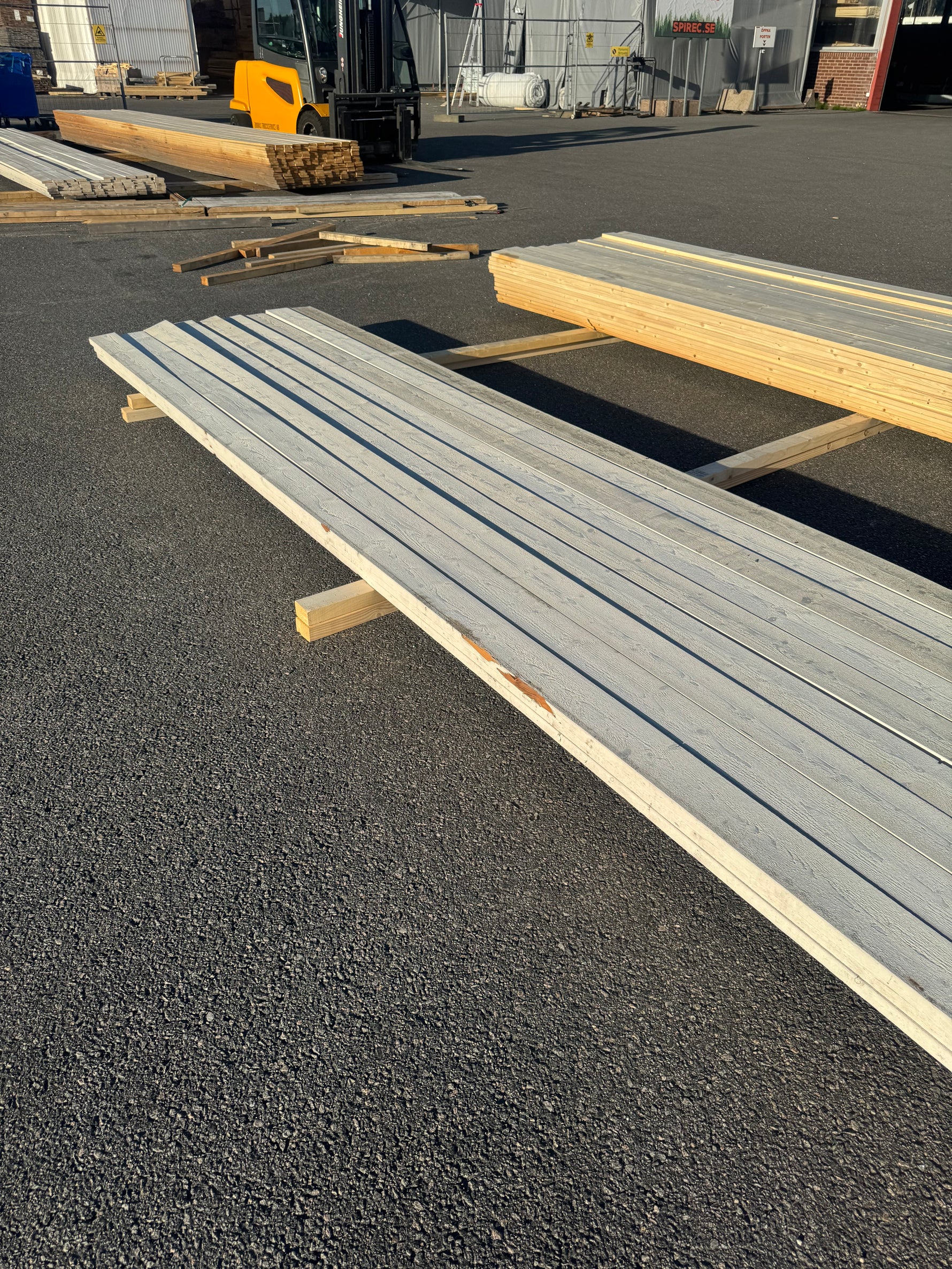 Paket Fingerskarvad Panel 28x120 – 27st – 7.20 m - Spirec