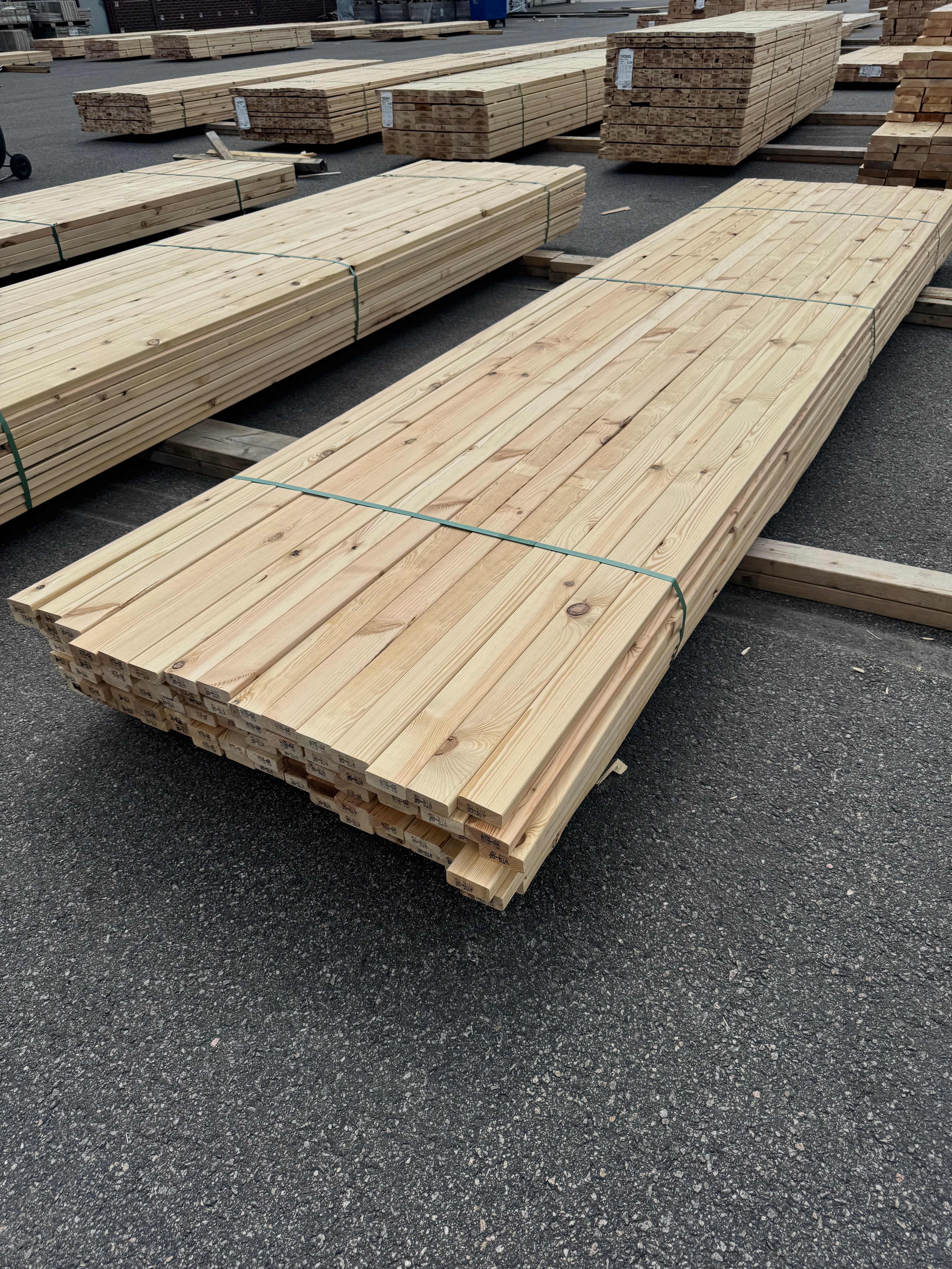 Paket Glespanel 28x70 – 120 st (4,50 m, furu)