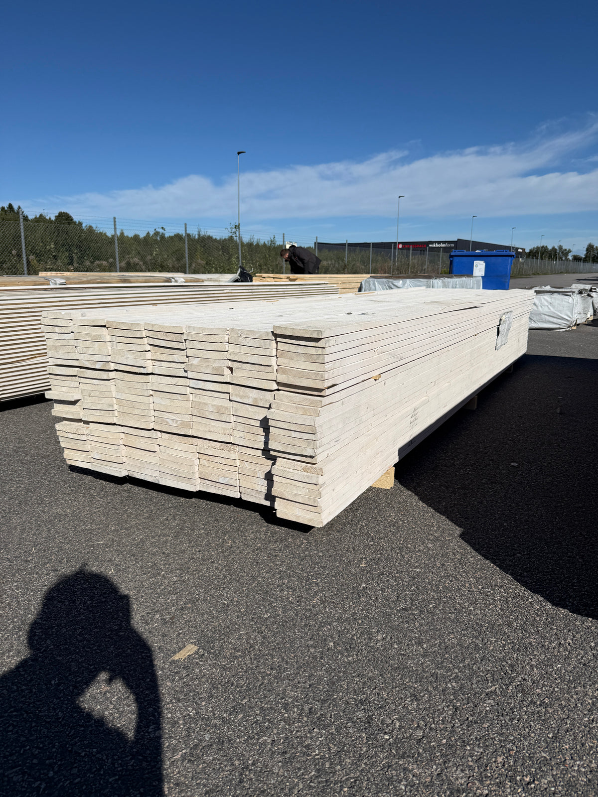 Paket Finsågade Brädor 22x145mm 3,90m 163st Grundmålade