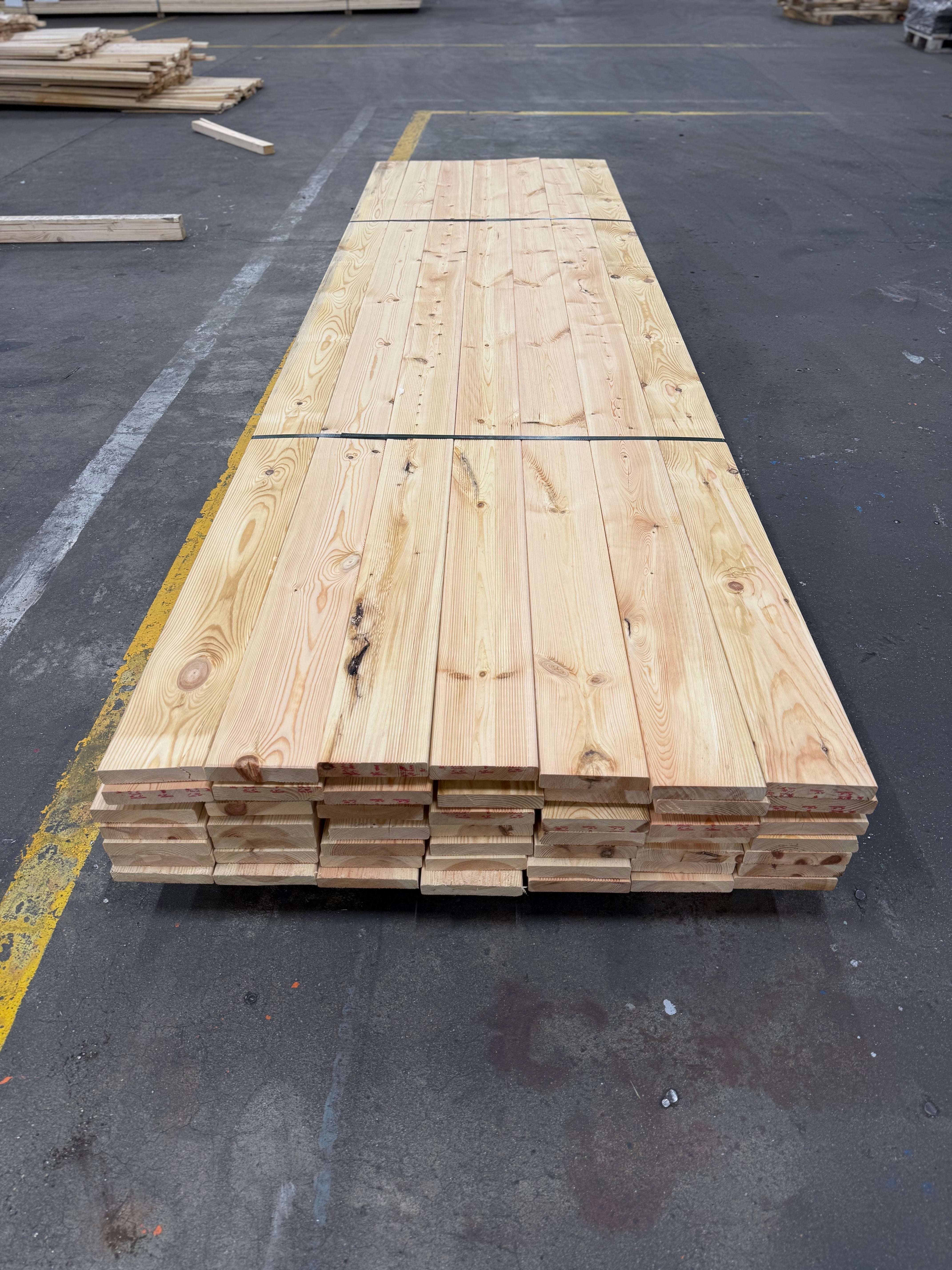 Paket Hyvlade Brädor 27x145mm 3.60m- 49st (Furu Rillad) B- sortering