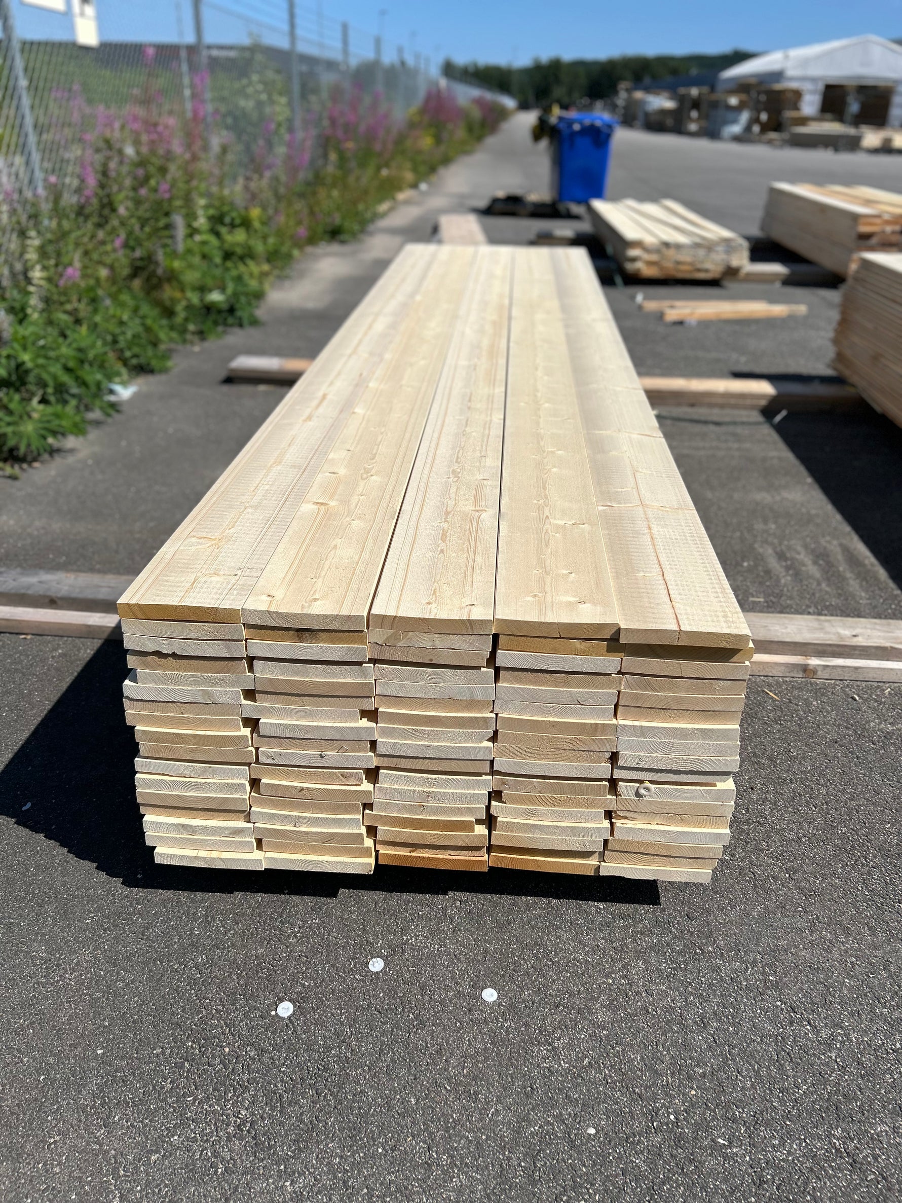 Paket Finsågade Brädor 28x195mm 4.20m 85st Obehandlade