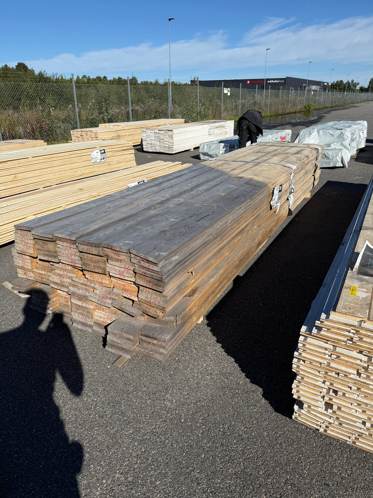 Paket Finsågade Brädor 22x170mm 4,80m 156st (Fuktskadade)