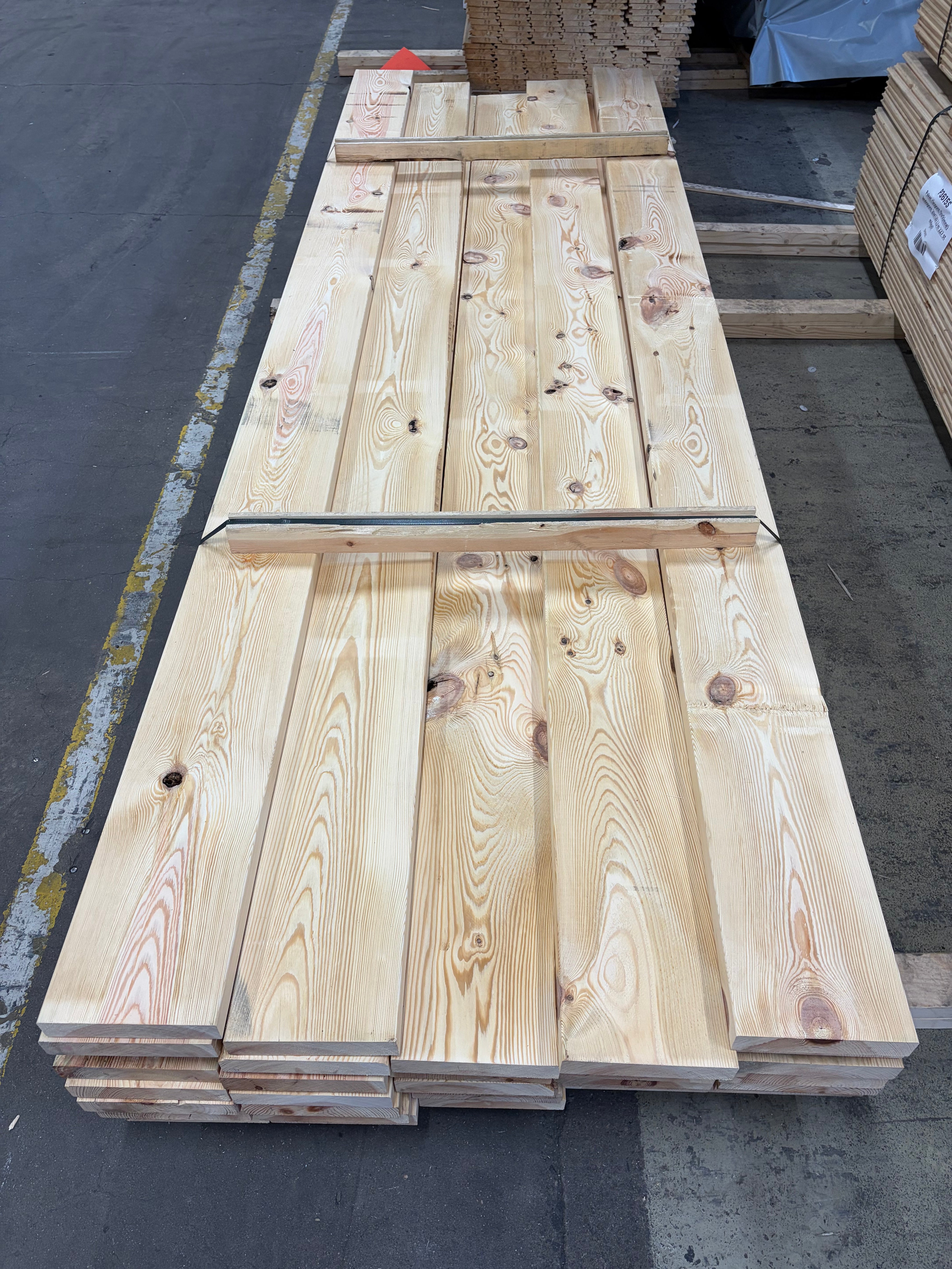 Paket Reglar 45×220 mm – 36 st (3,60 m, Furu)